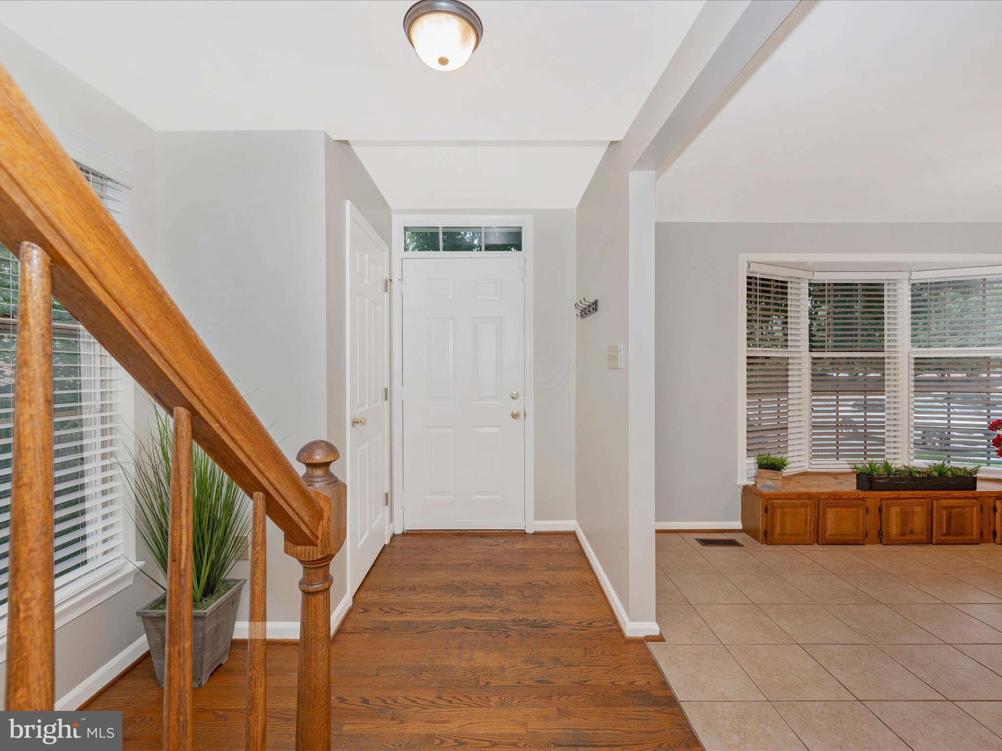 7983 Thrush COURT