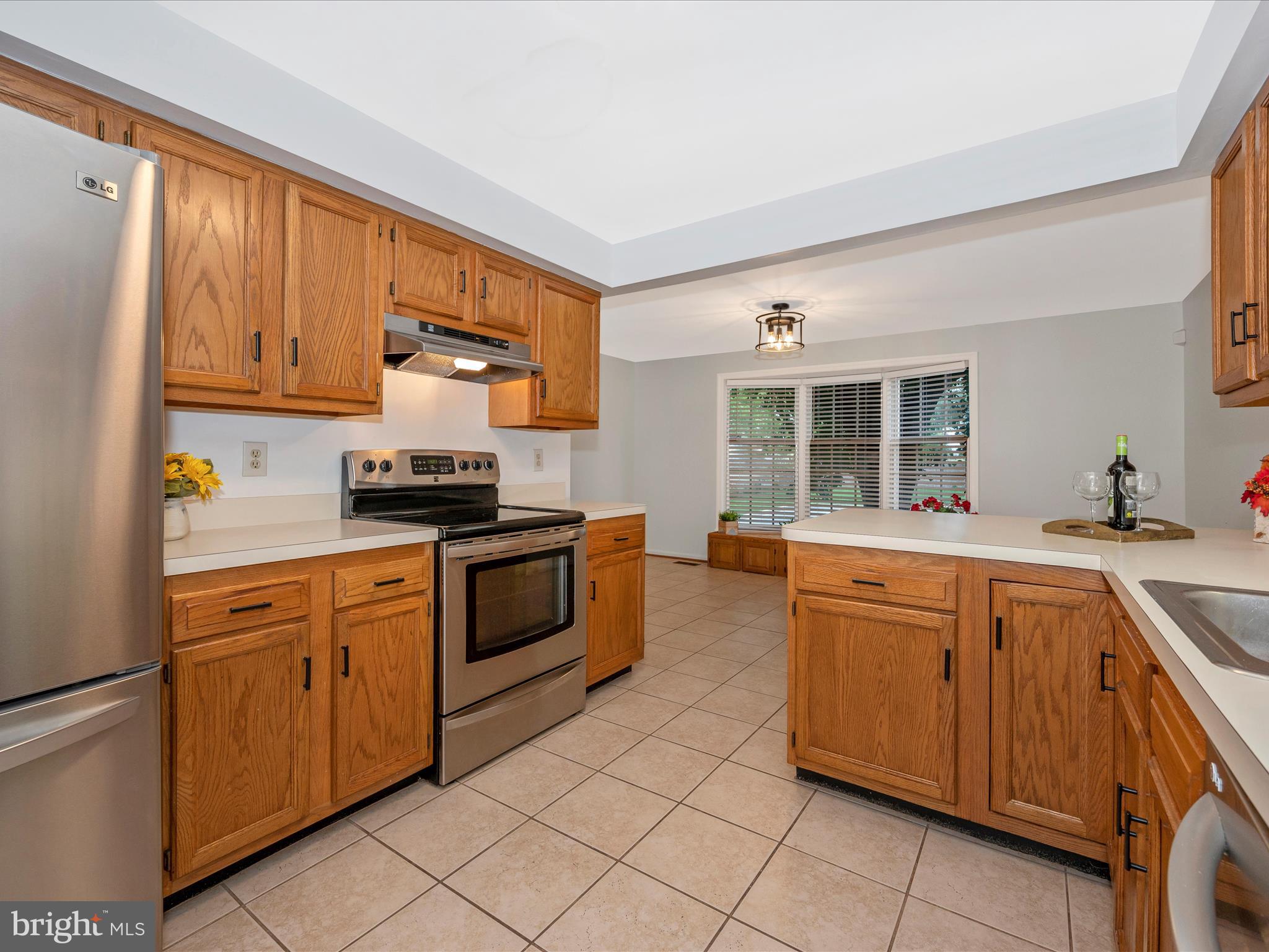 7983 Thrush COURT