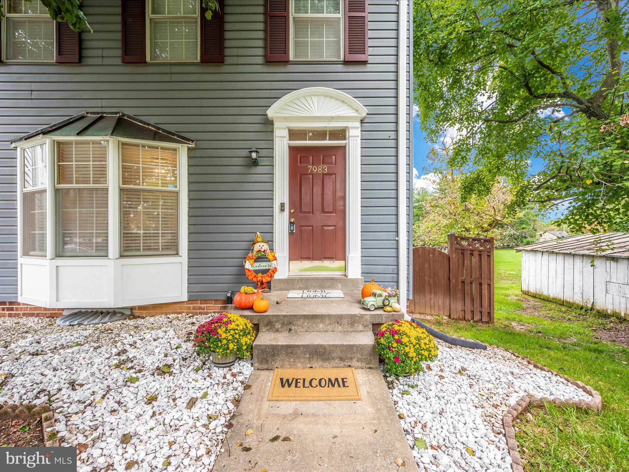 7983 Thrush COURT