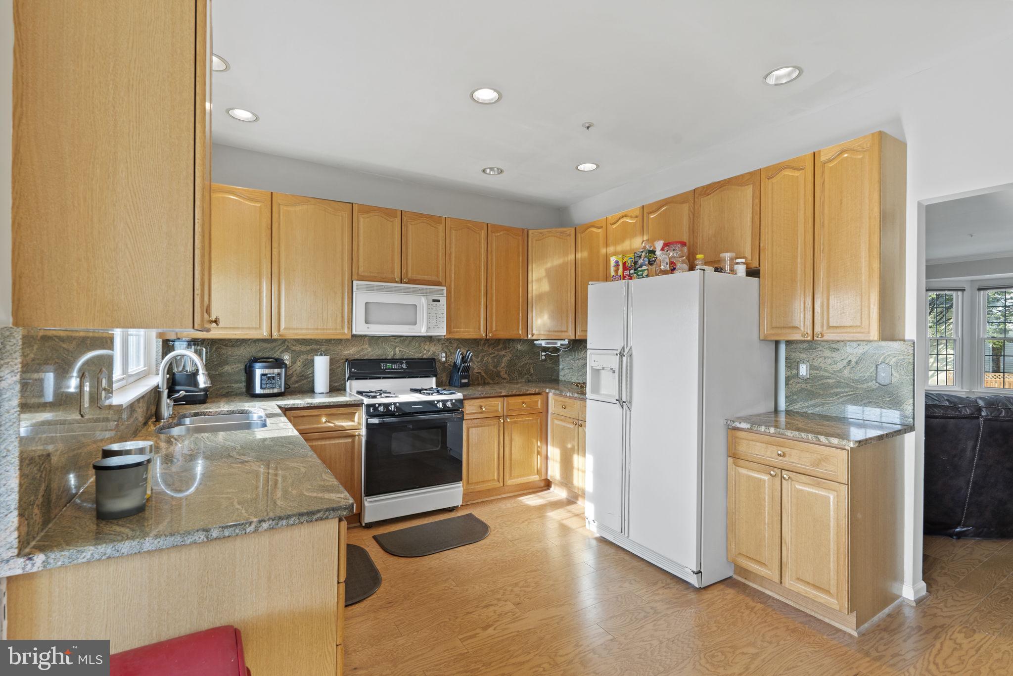 2652 Cameron WAY