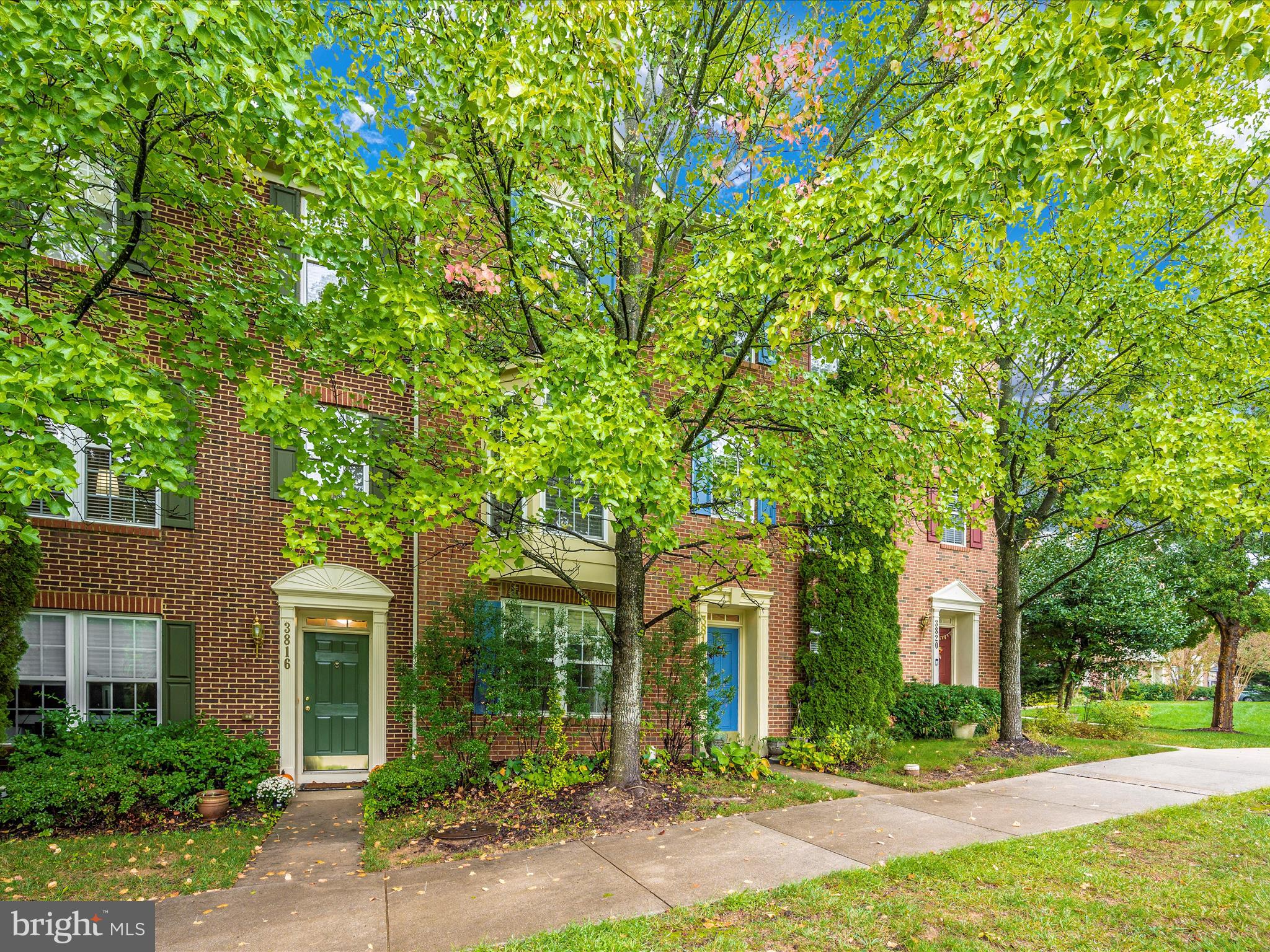 3818 Addison Woods ROAD