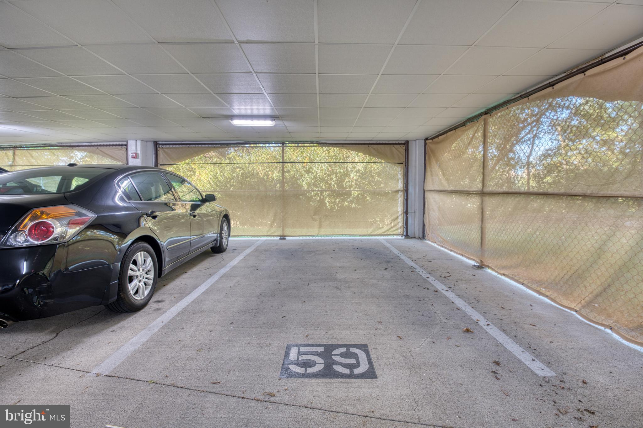 2500 Waterside DRIVE Unit: 303