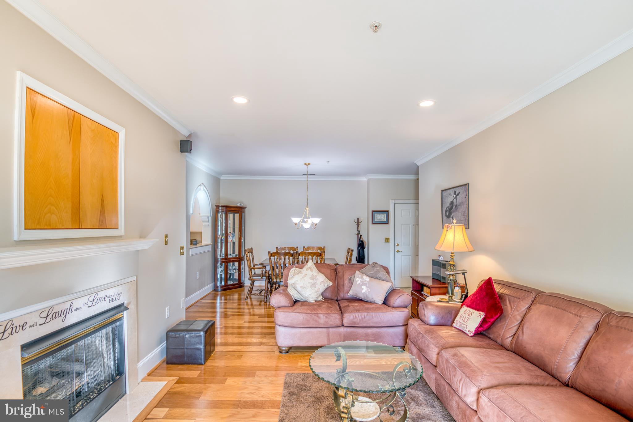 2500 Waterside DRIVE Unit: 303