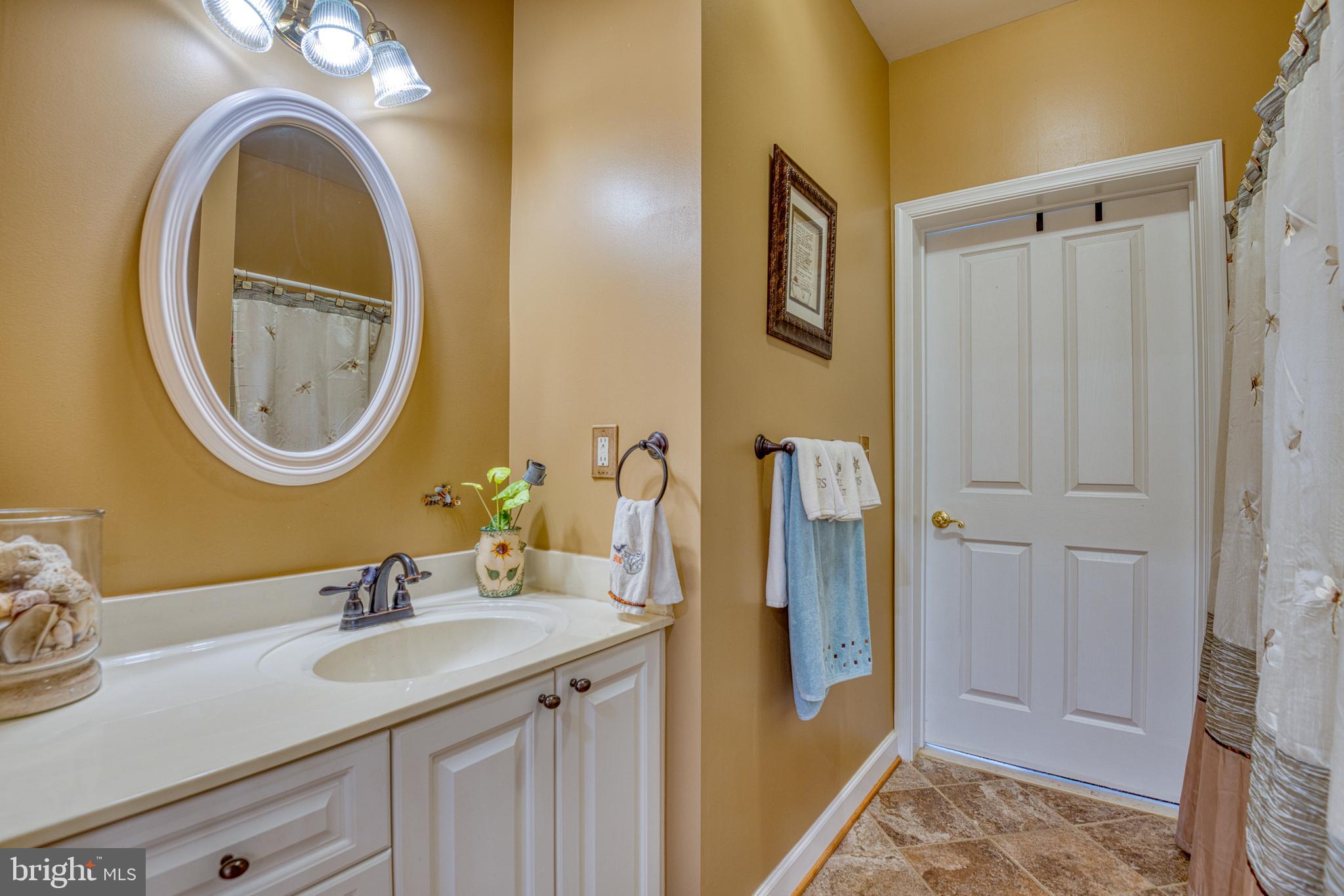 2500 Waterside DRIVE Unit: 303