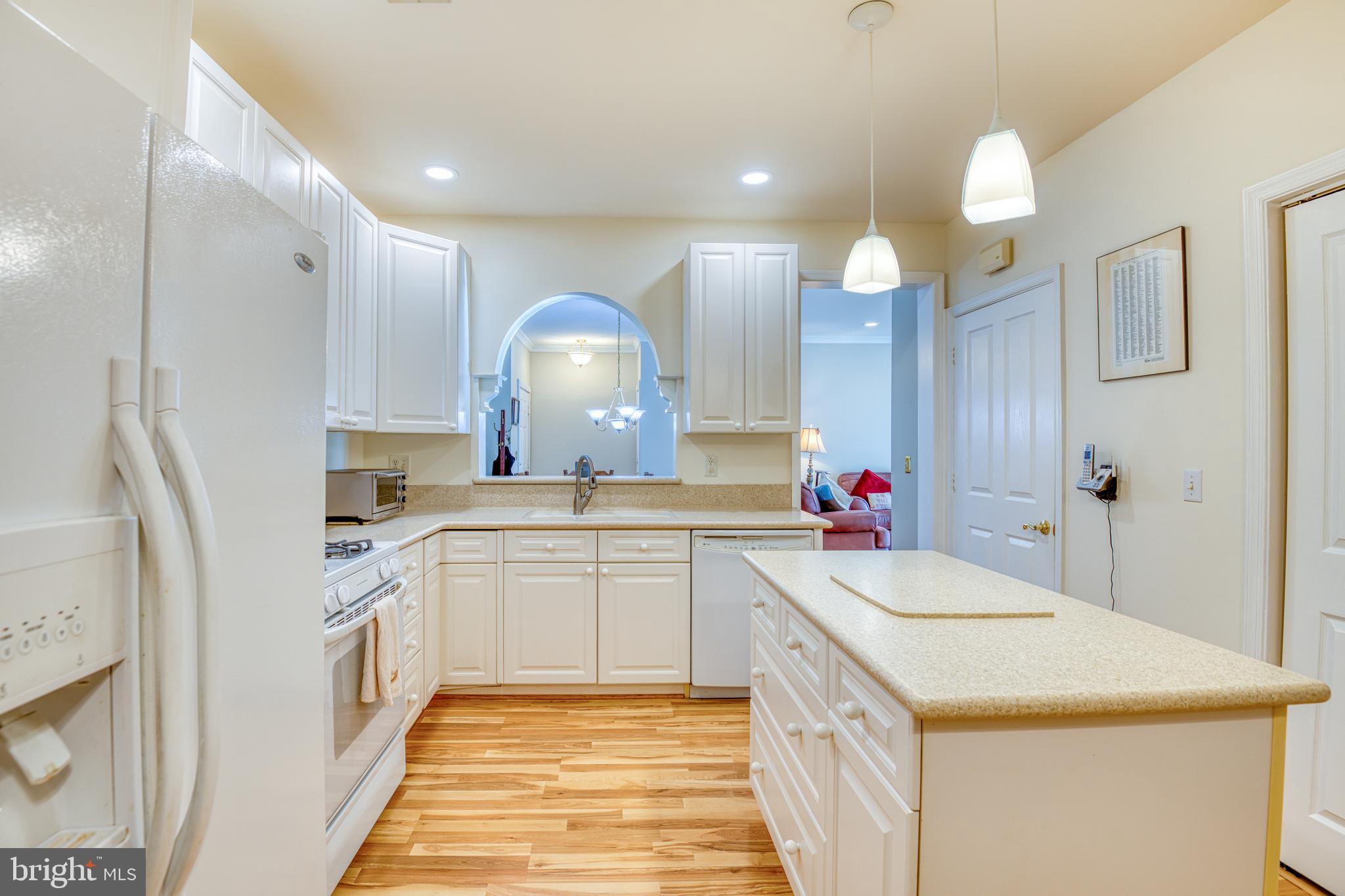 2500 Waterside DRIVE Unit: 303