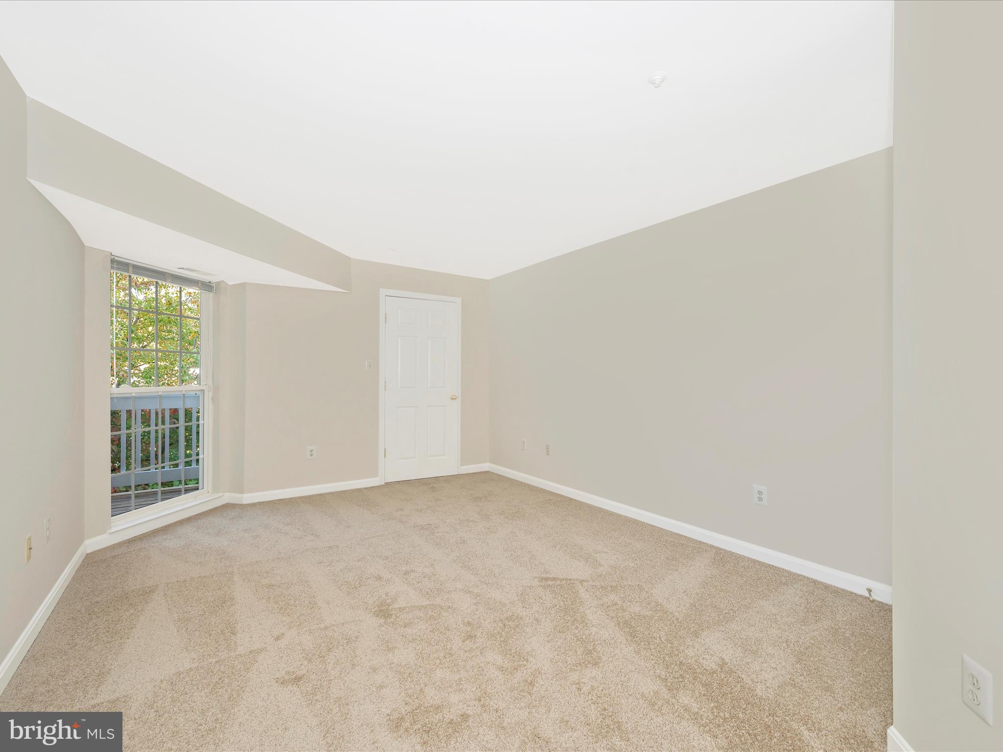 2506 Coach House WAY Unit: 2B