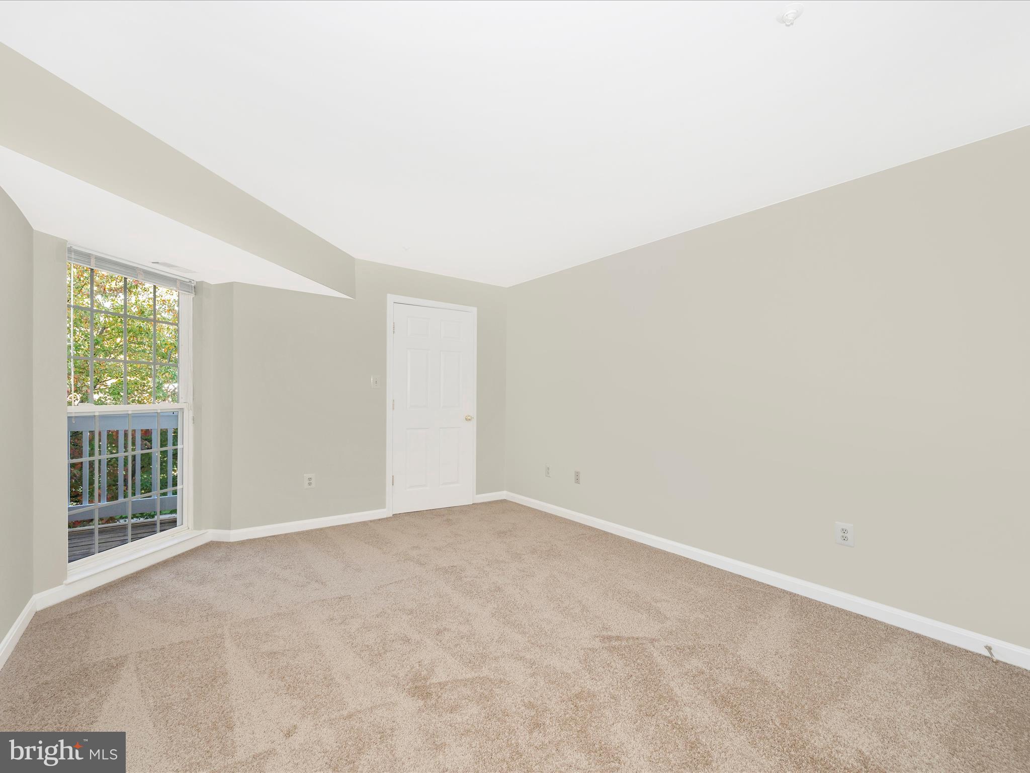 2506 Coach House WAY Unit: 2B