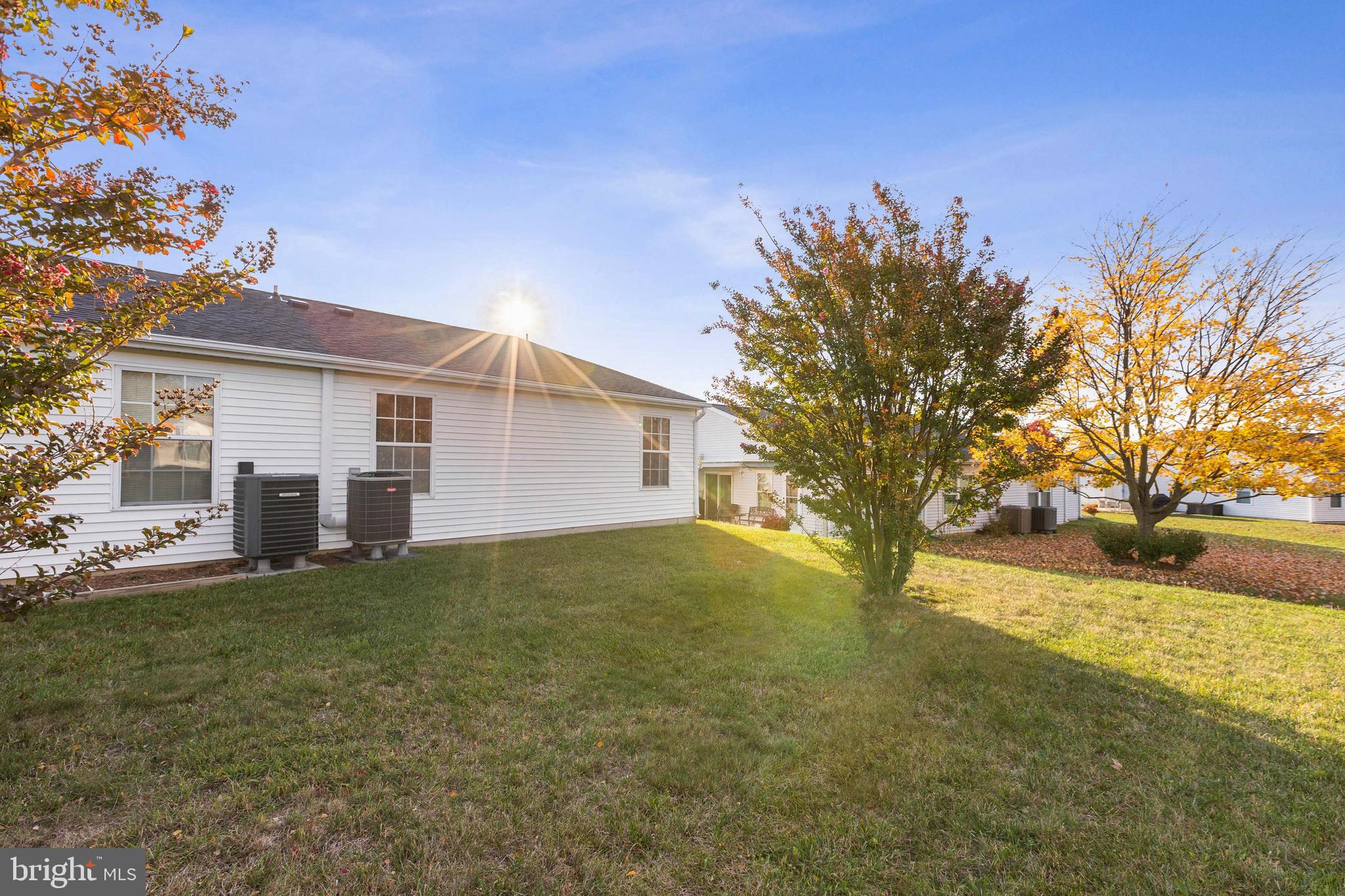 5692 Crabapple DRIVE