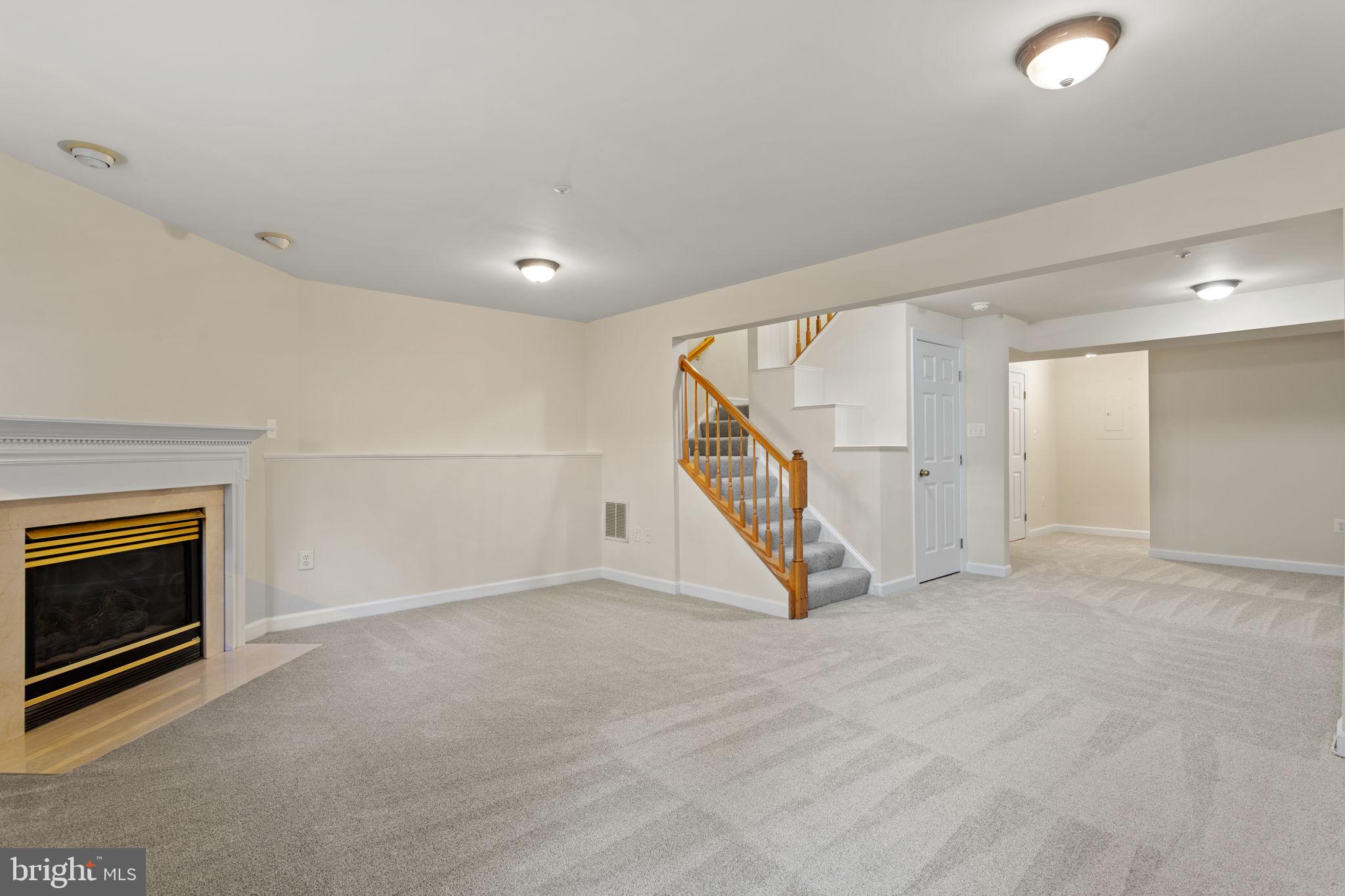 6601 Skylar PLACE