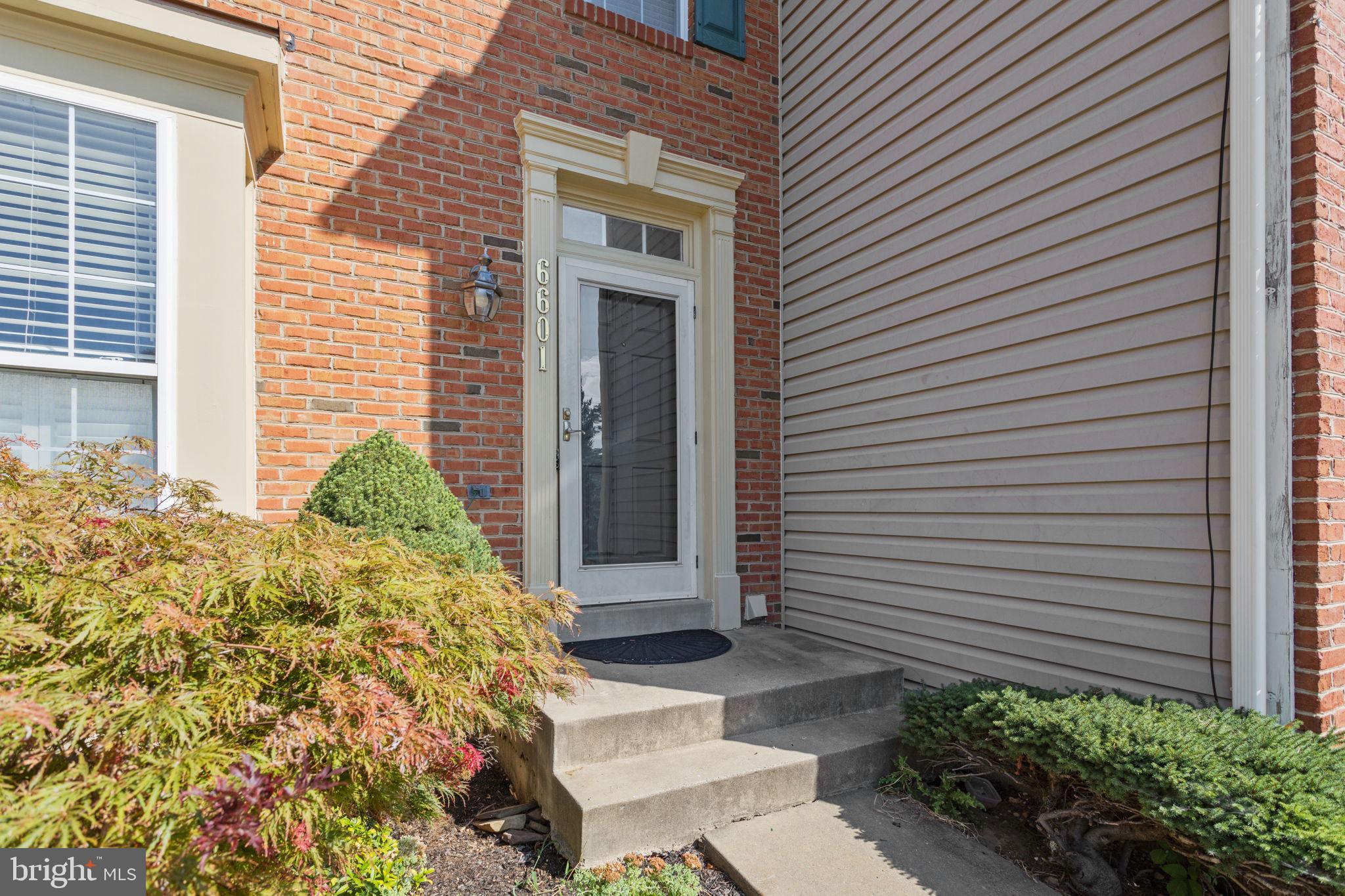 6601 Skylar PLACE