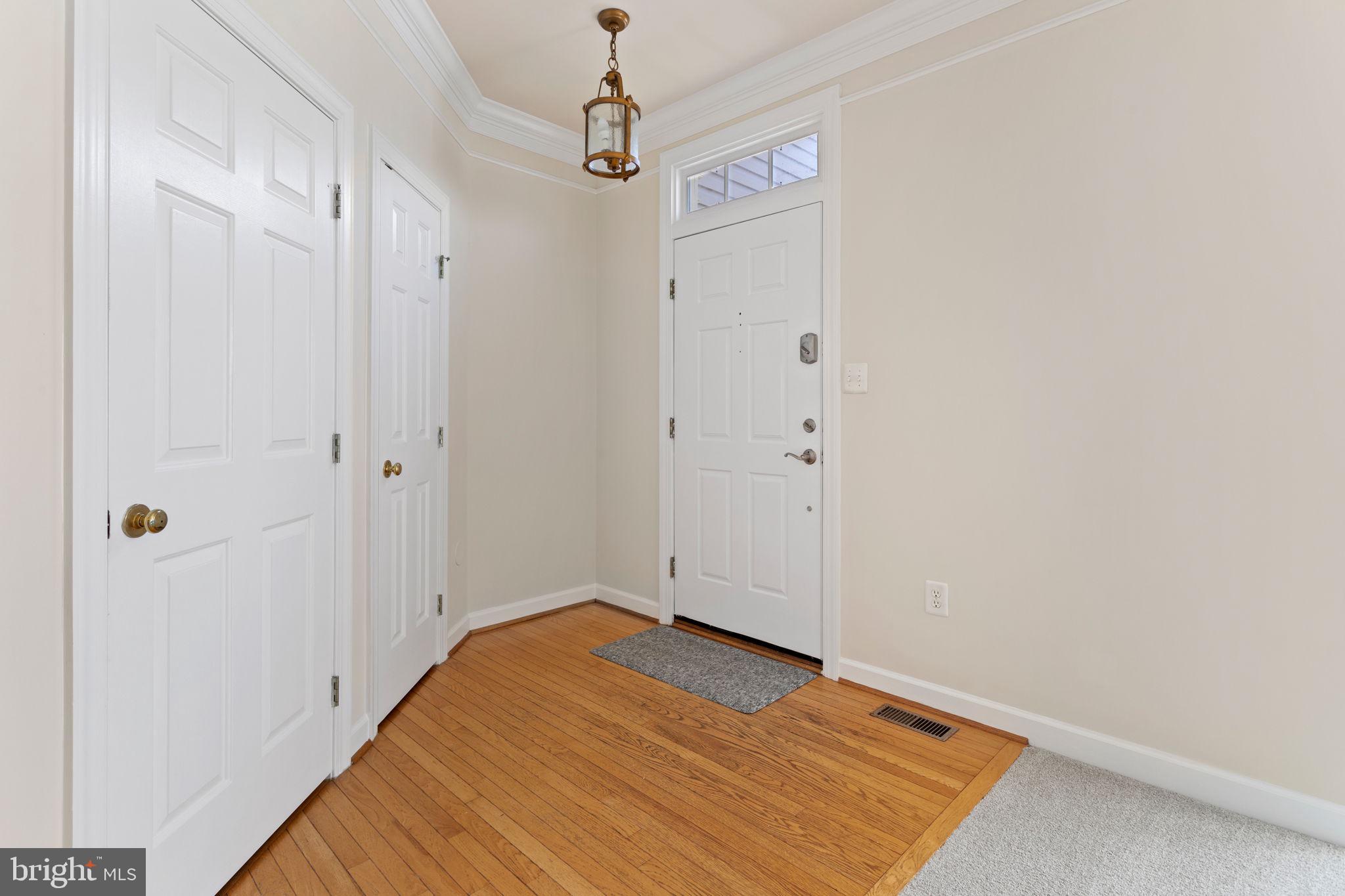 6601 Skylar PLACE