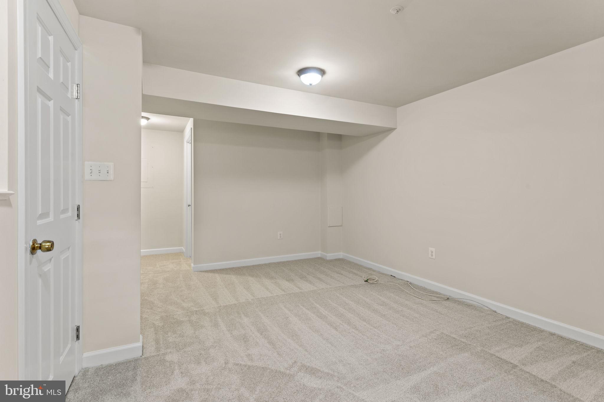6601 Skylar PLACE