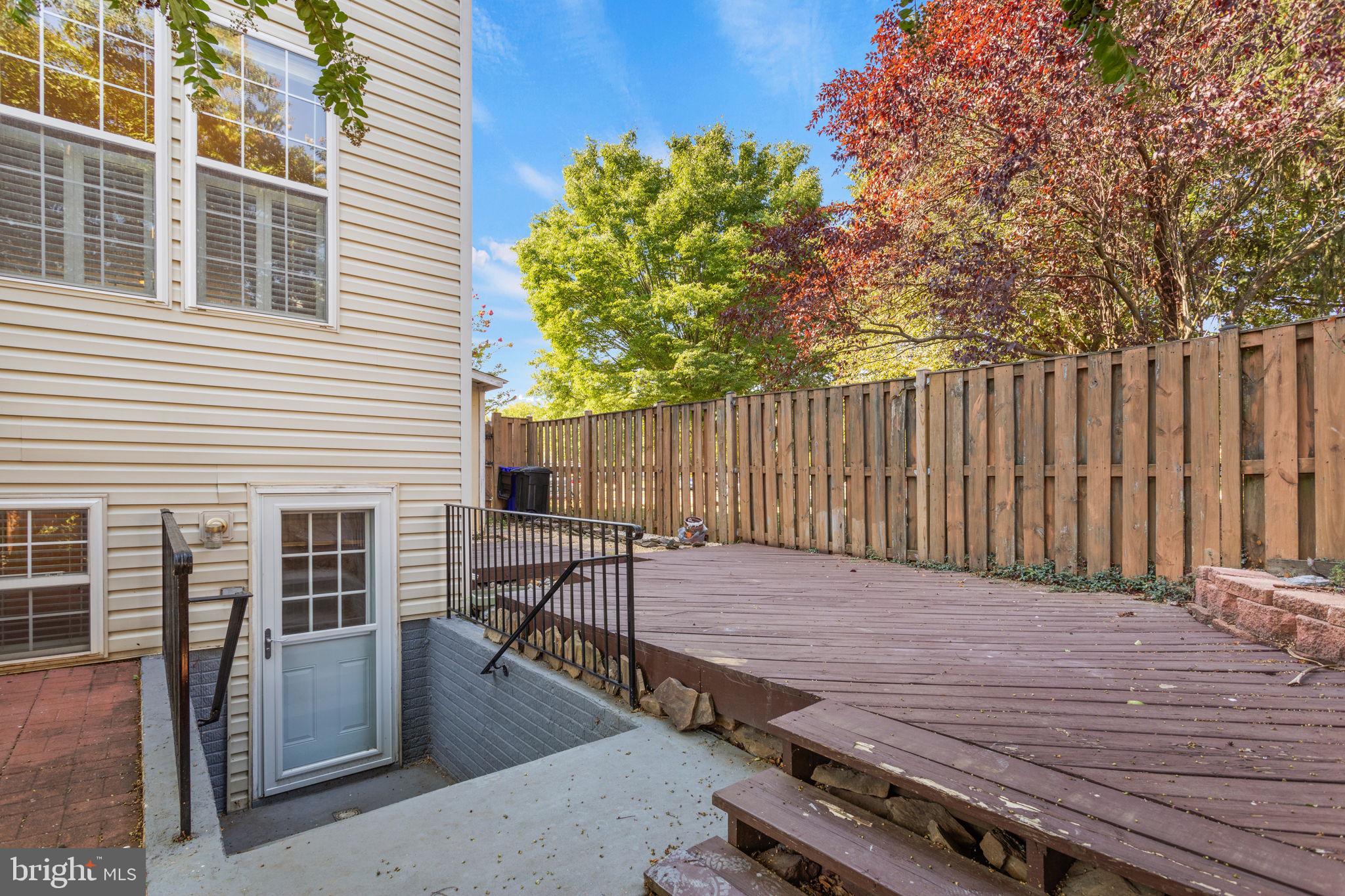 6601 Skylar PLACE