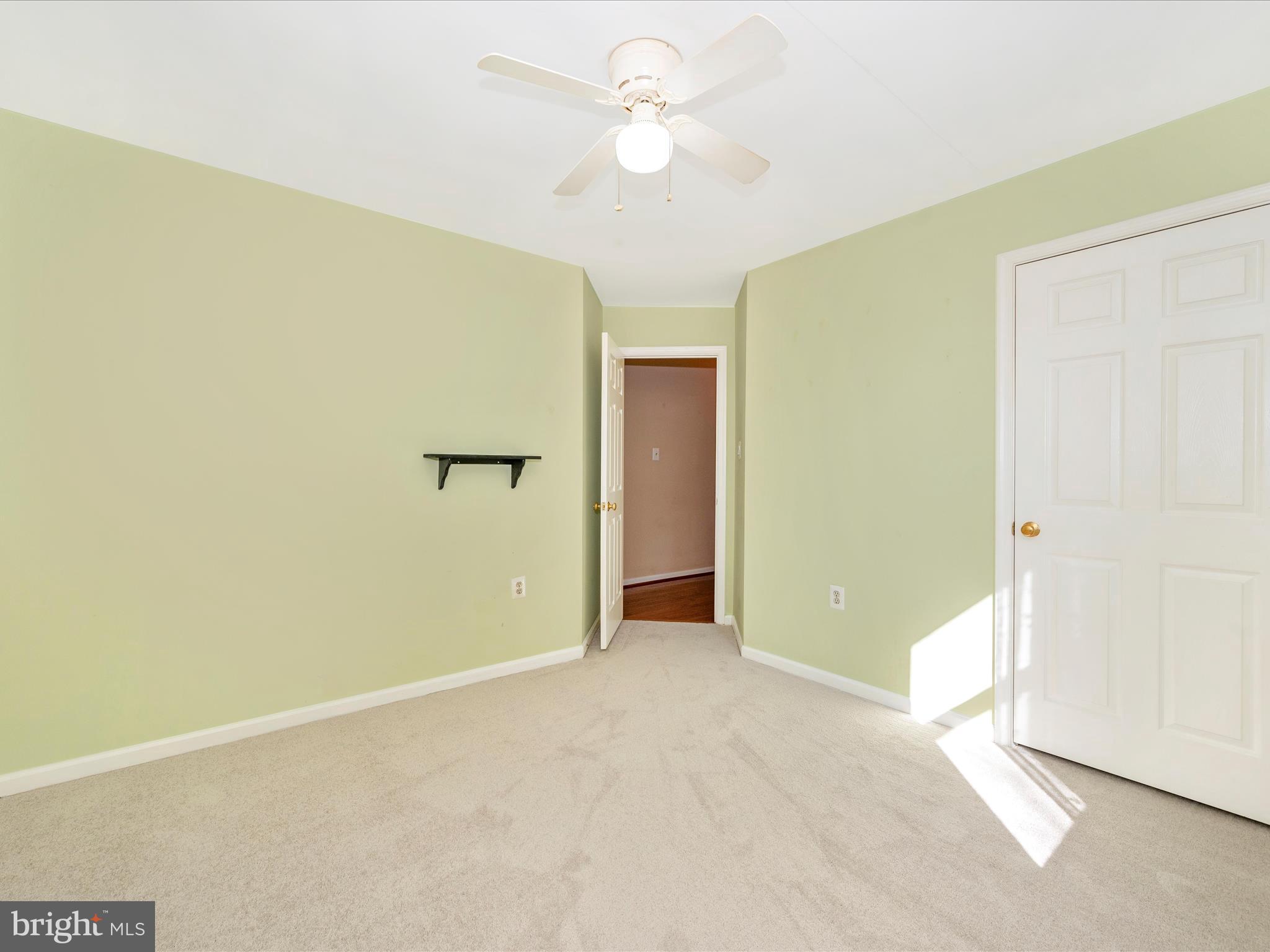 10392 Hedgeapple BEND
