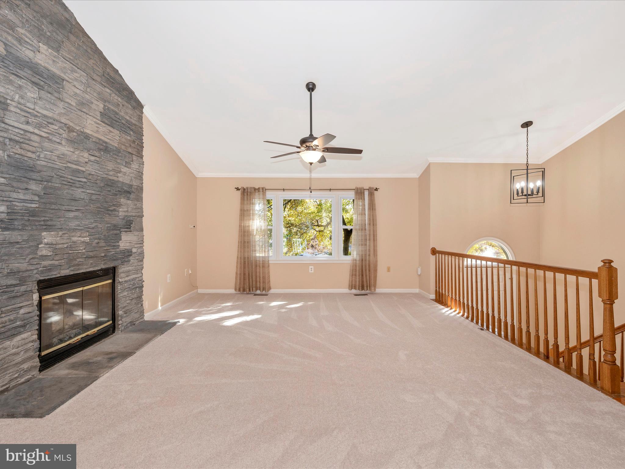 10392 Hedgeapple BEND