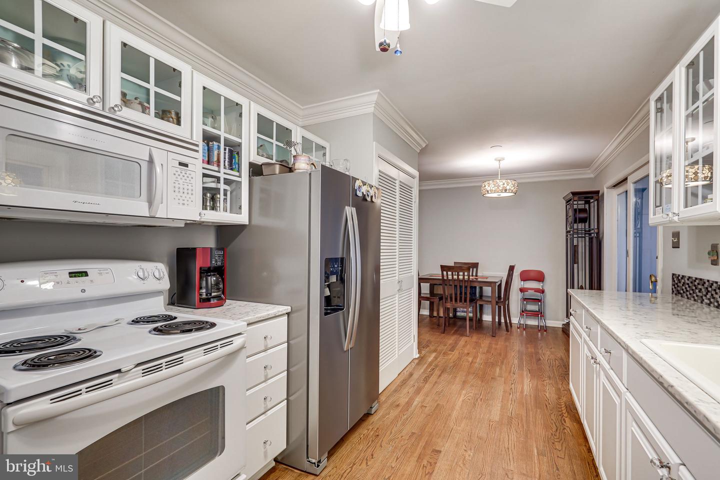 1116 Young PLACE