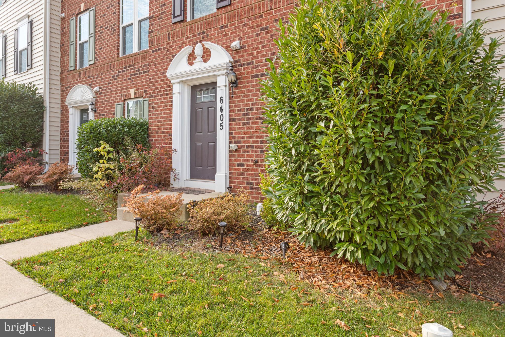 6405 Walcott LANE