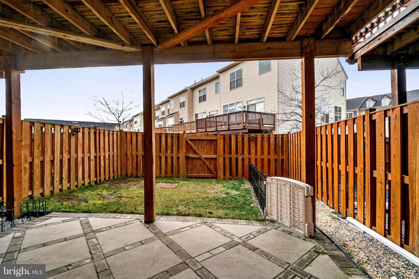 6544 Newton DRIVE