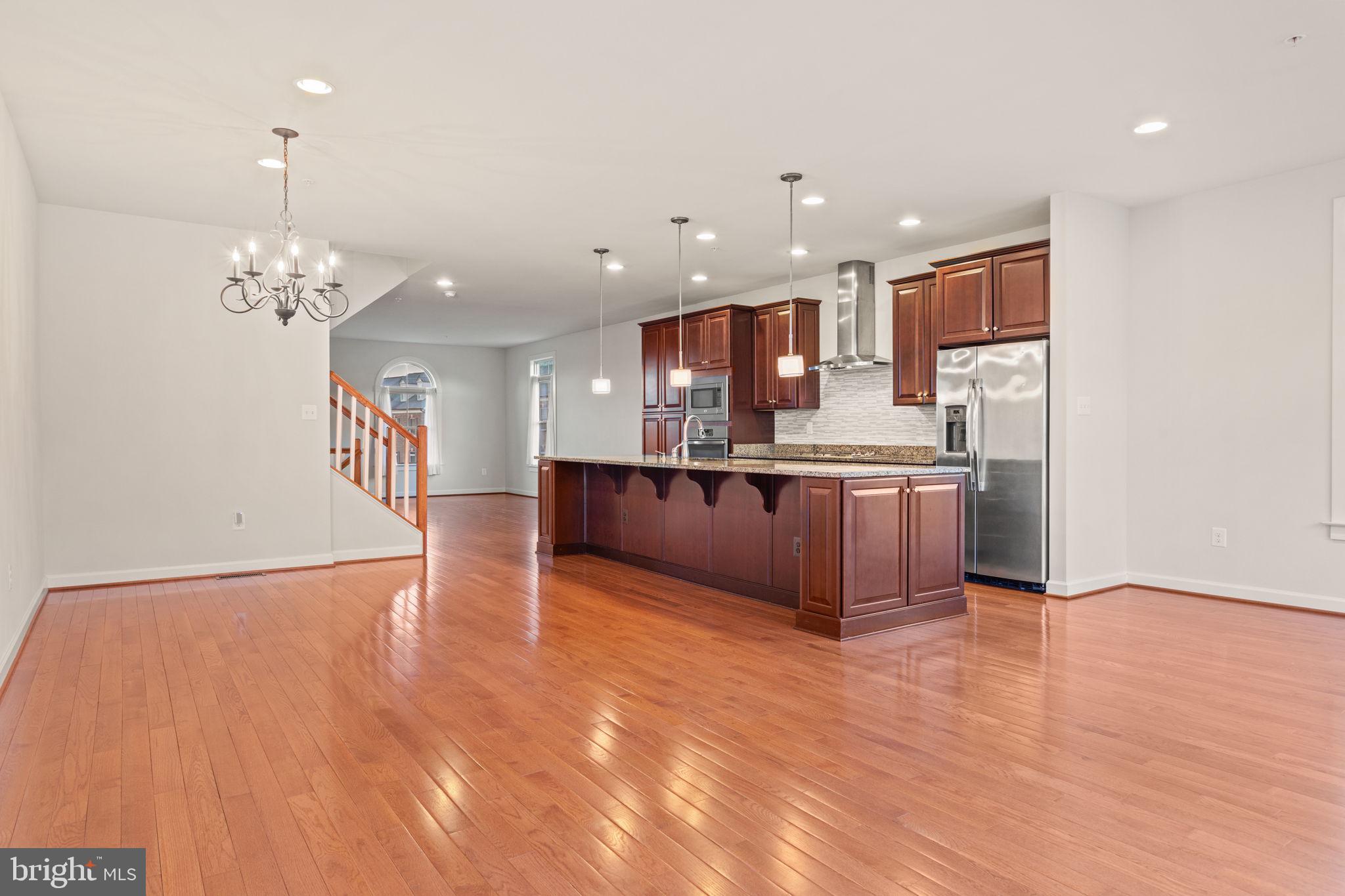 9152 Kenway Lane