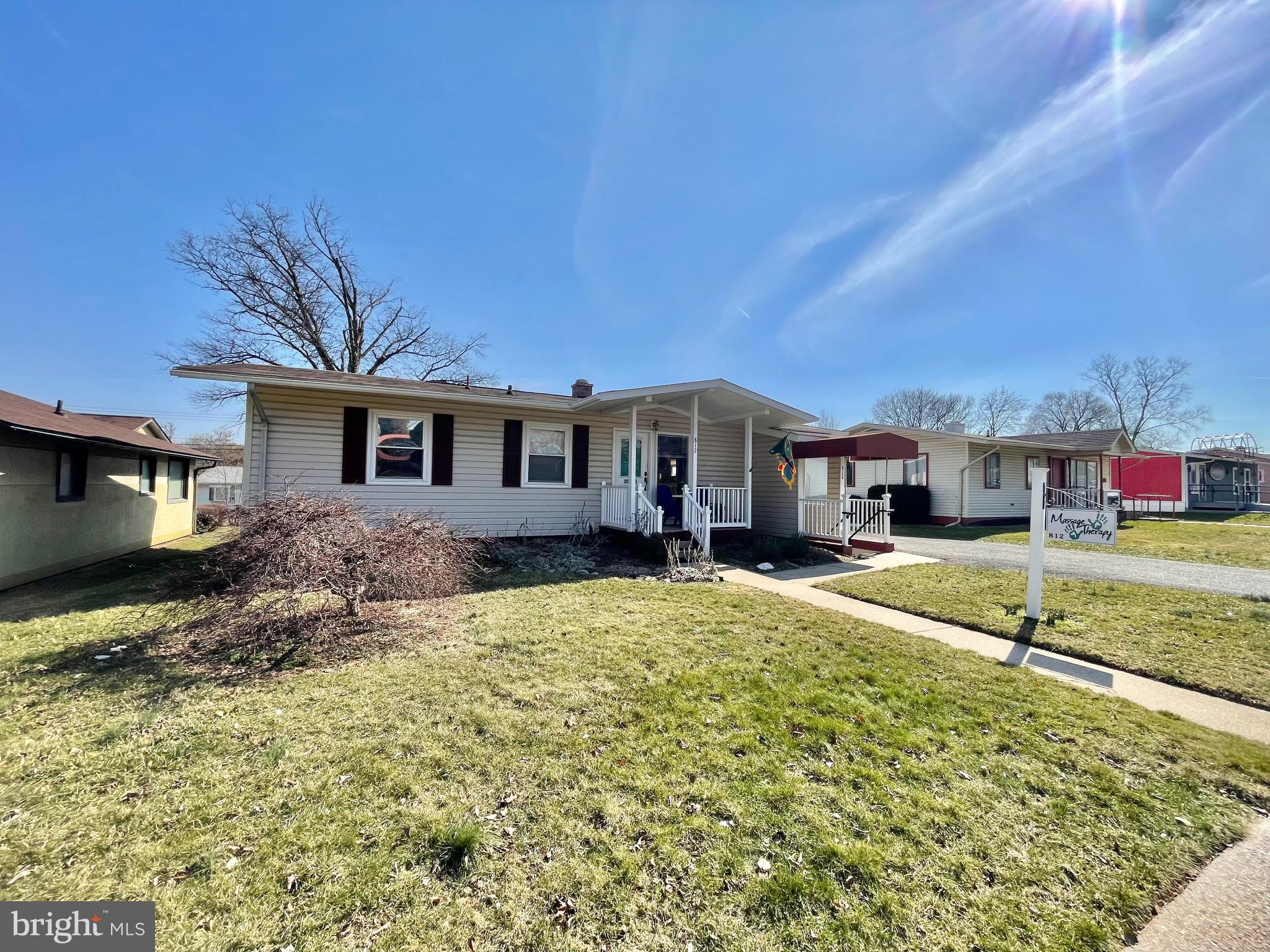 812 Toll House Ave