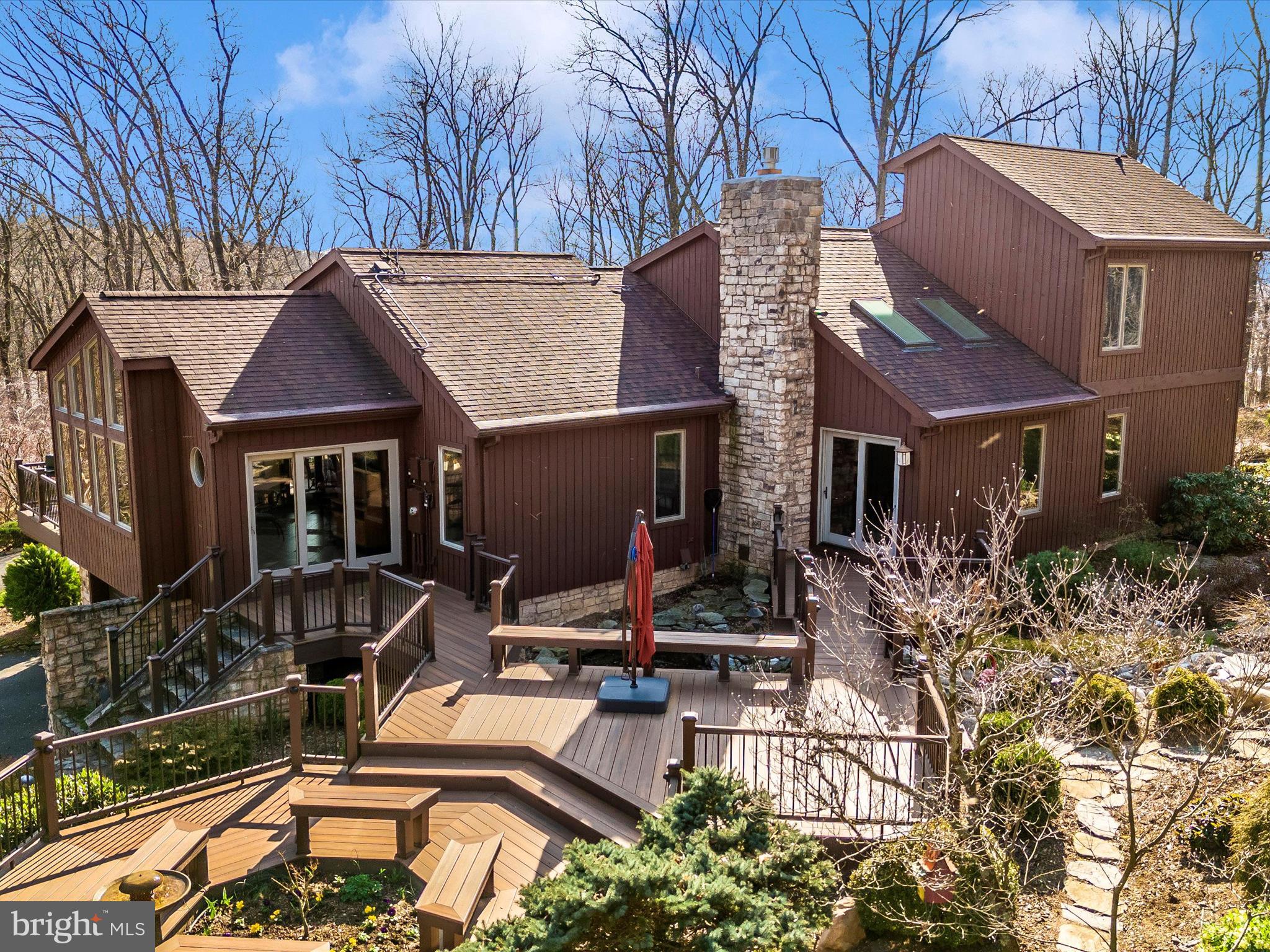 3948 Mar Lu Ridge Rd