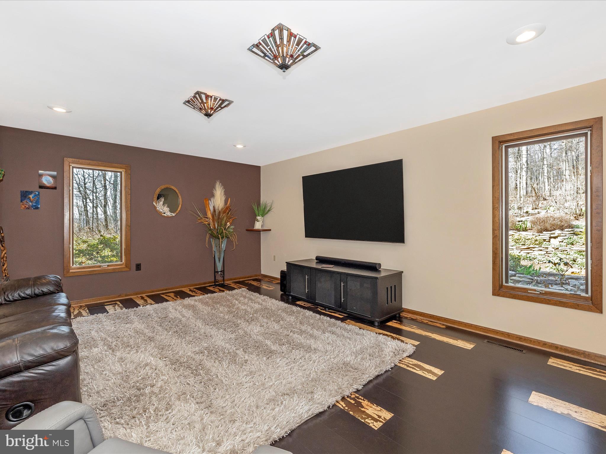 3948 Mar Lu Ridge Rd