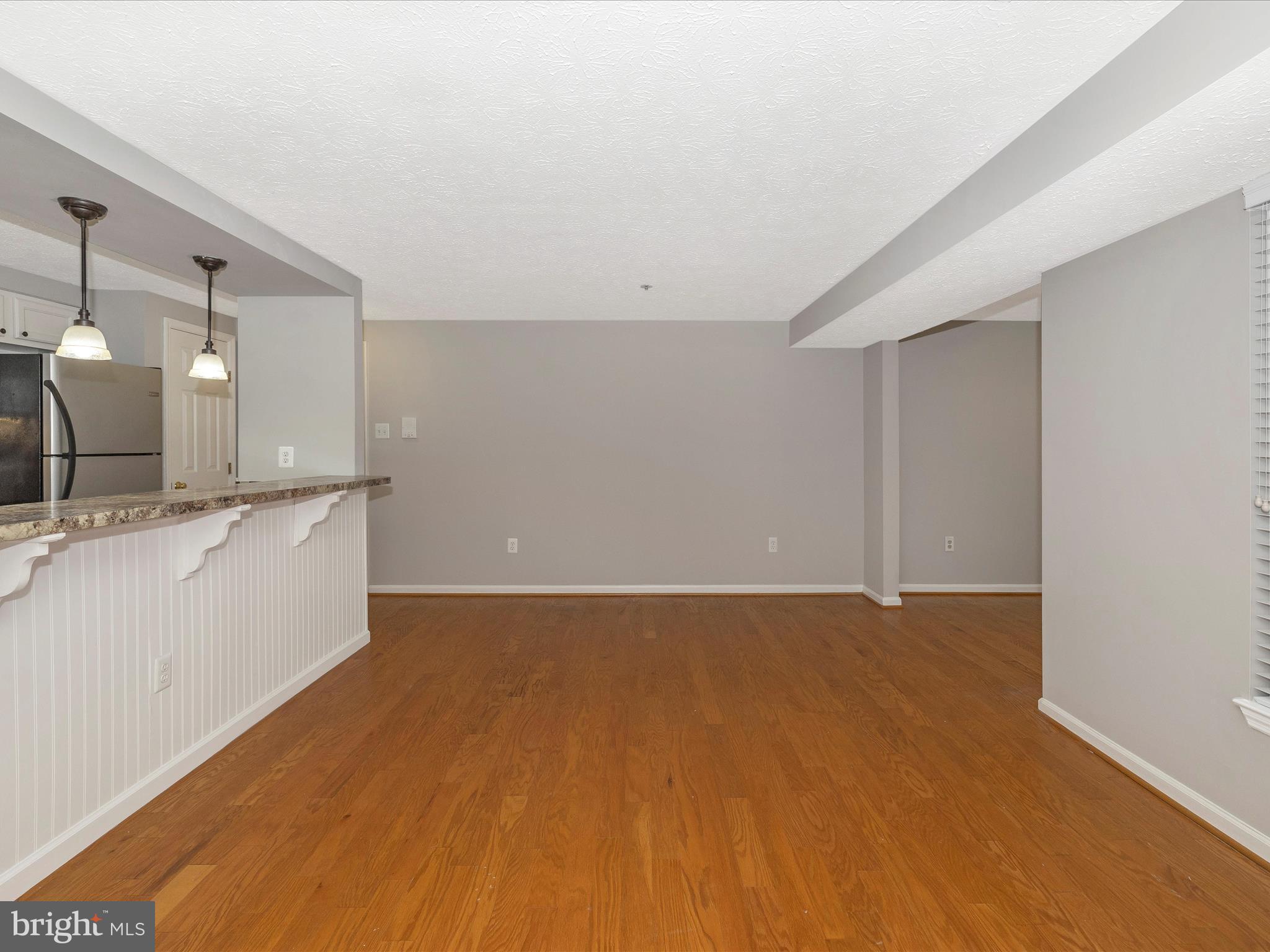 617 Himes Ave #Vi101