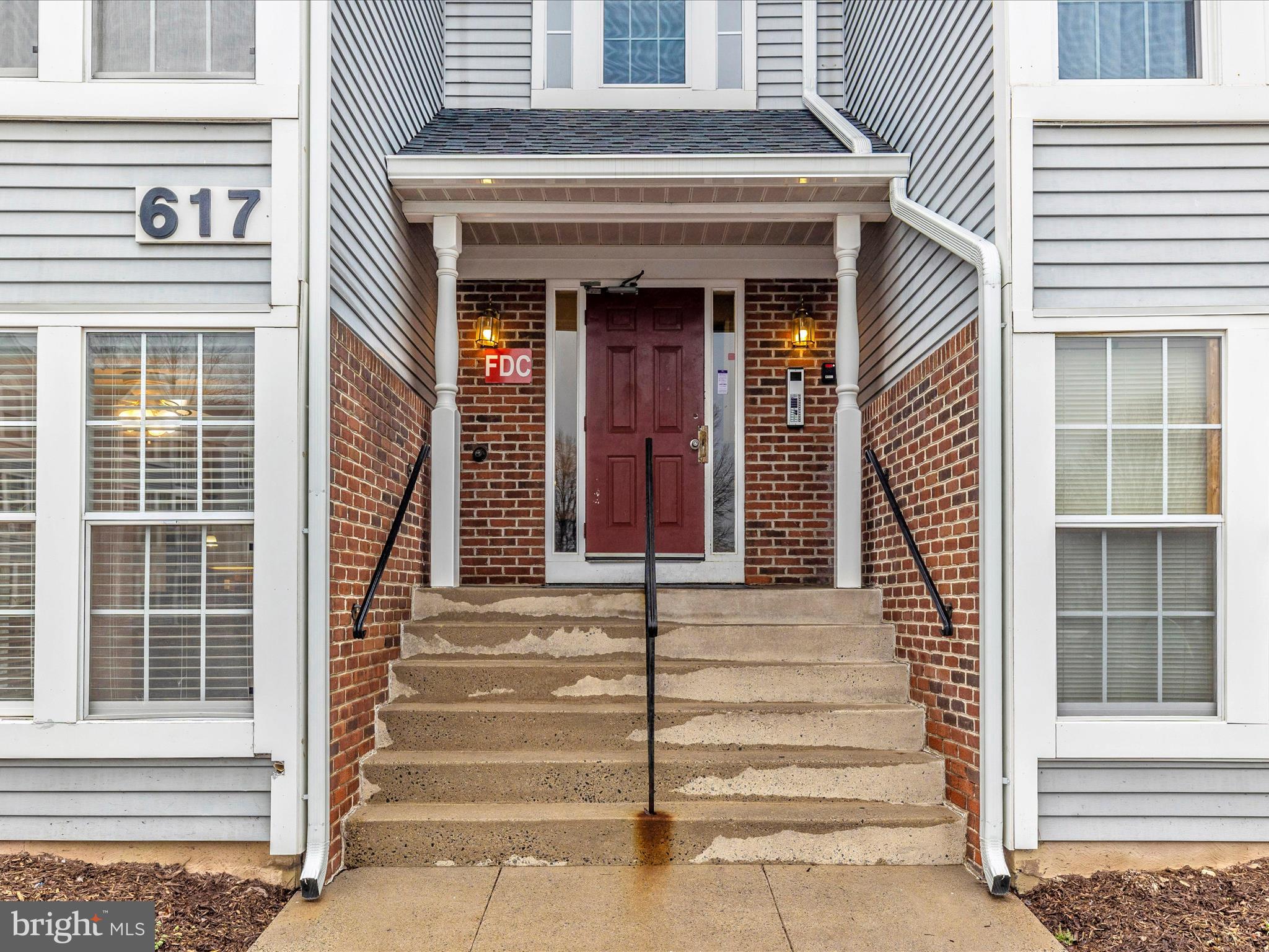 617 Himes Ave #Vi101