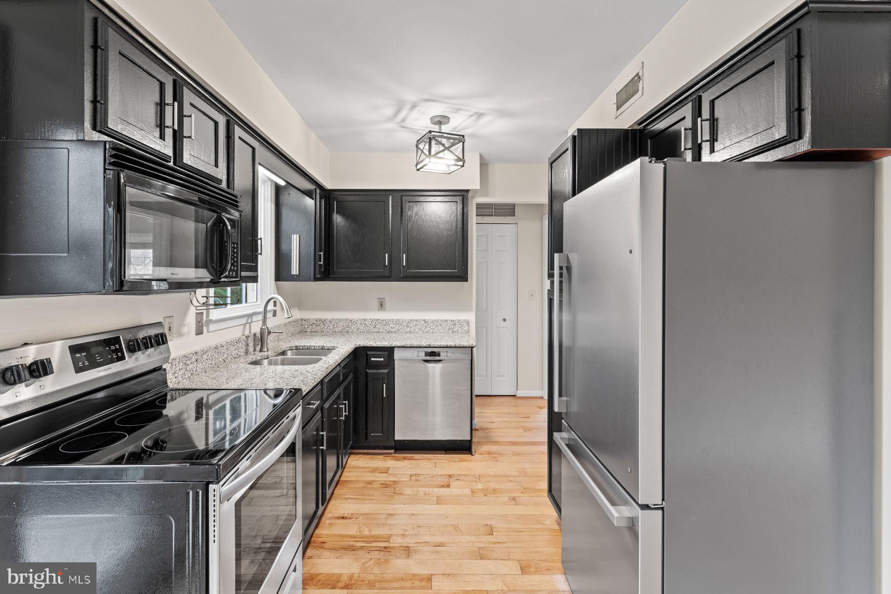 10610 High Beach Ct