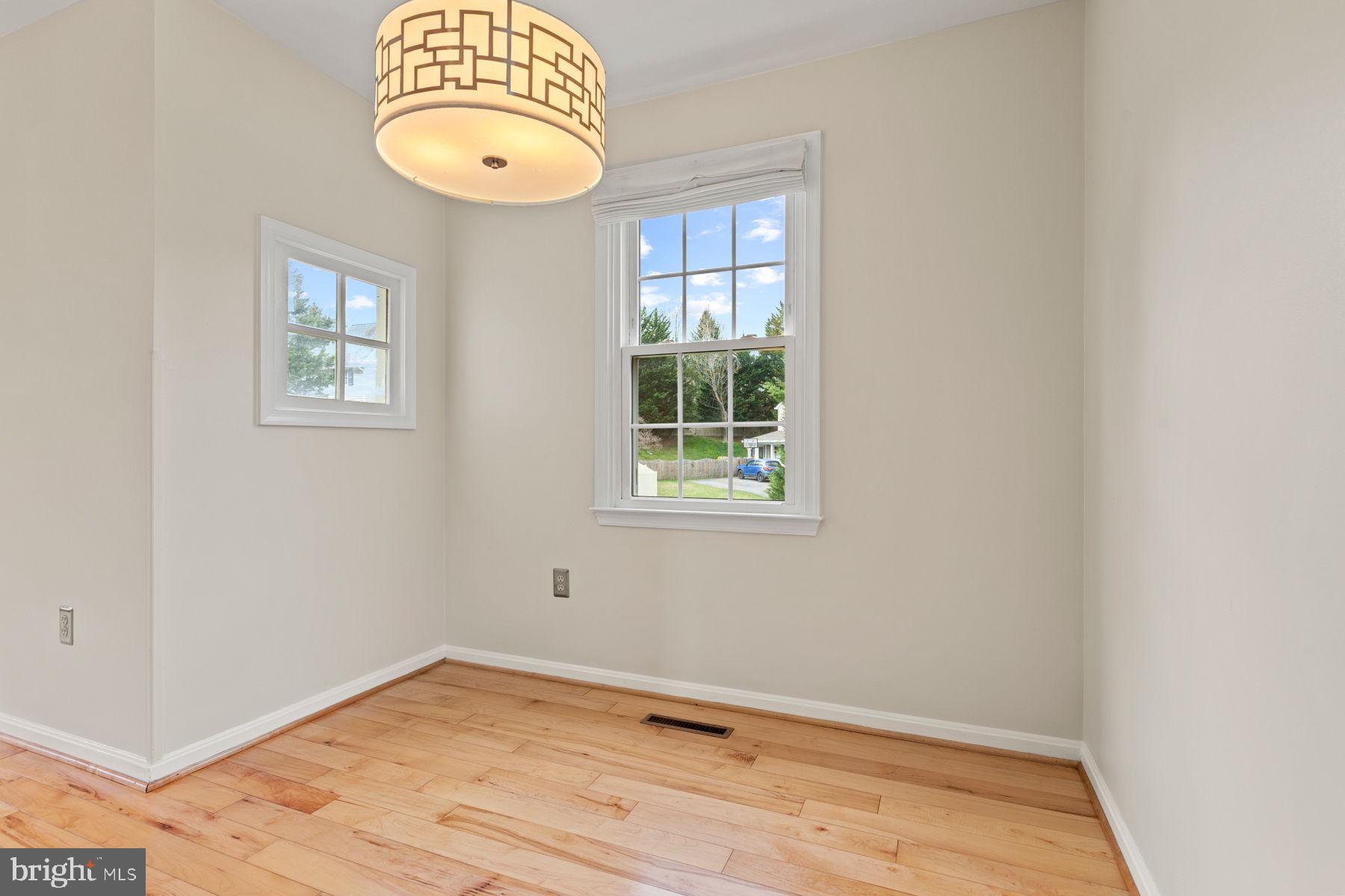 10610 High Beach Ct