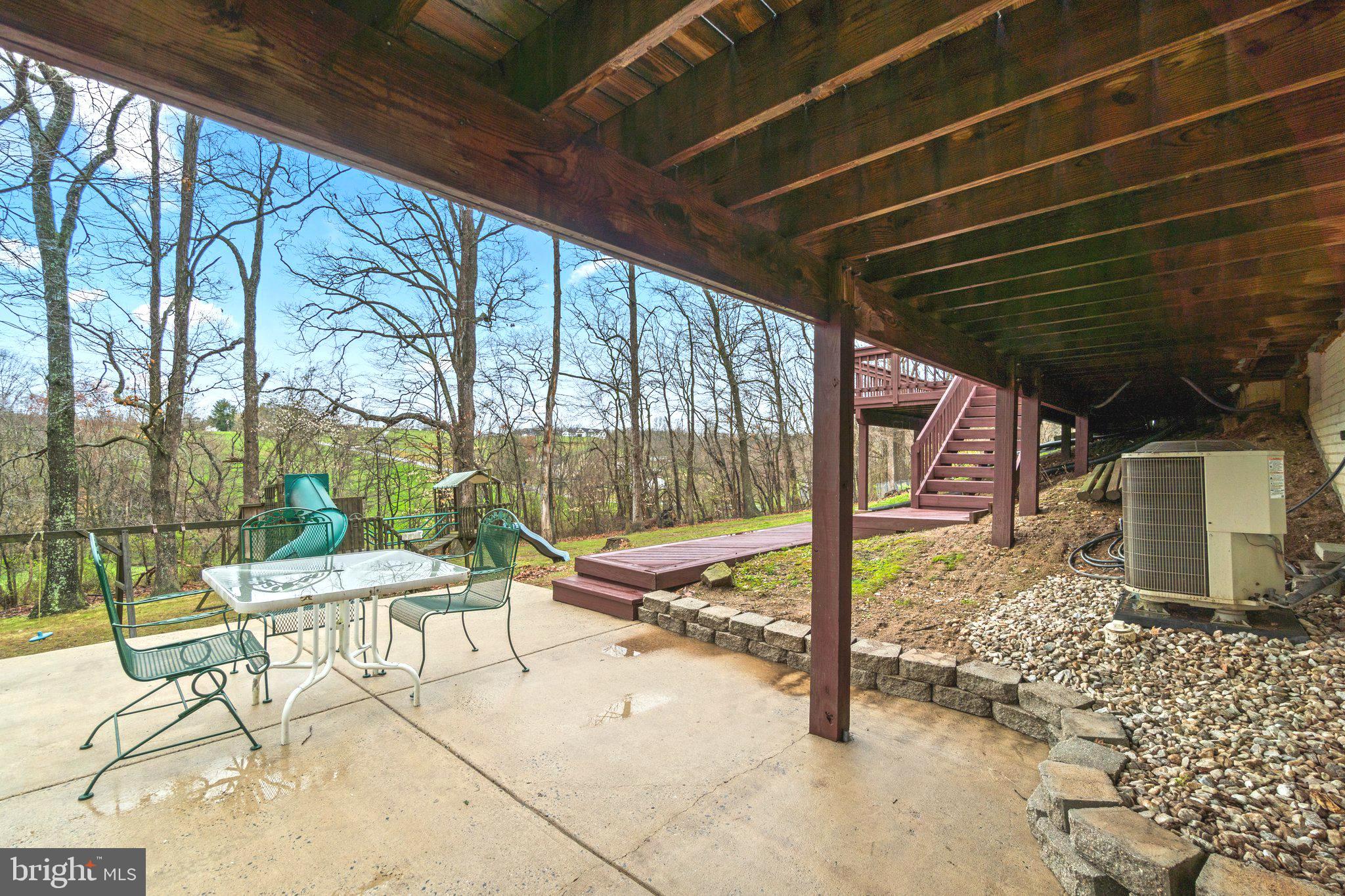 10976 Horseshoe Dr