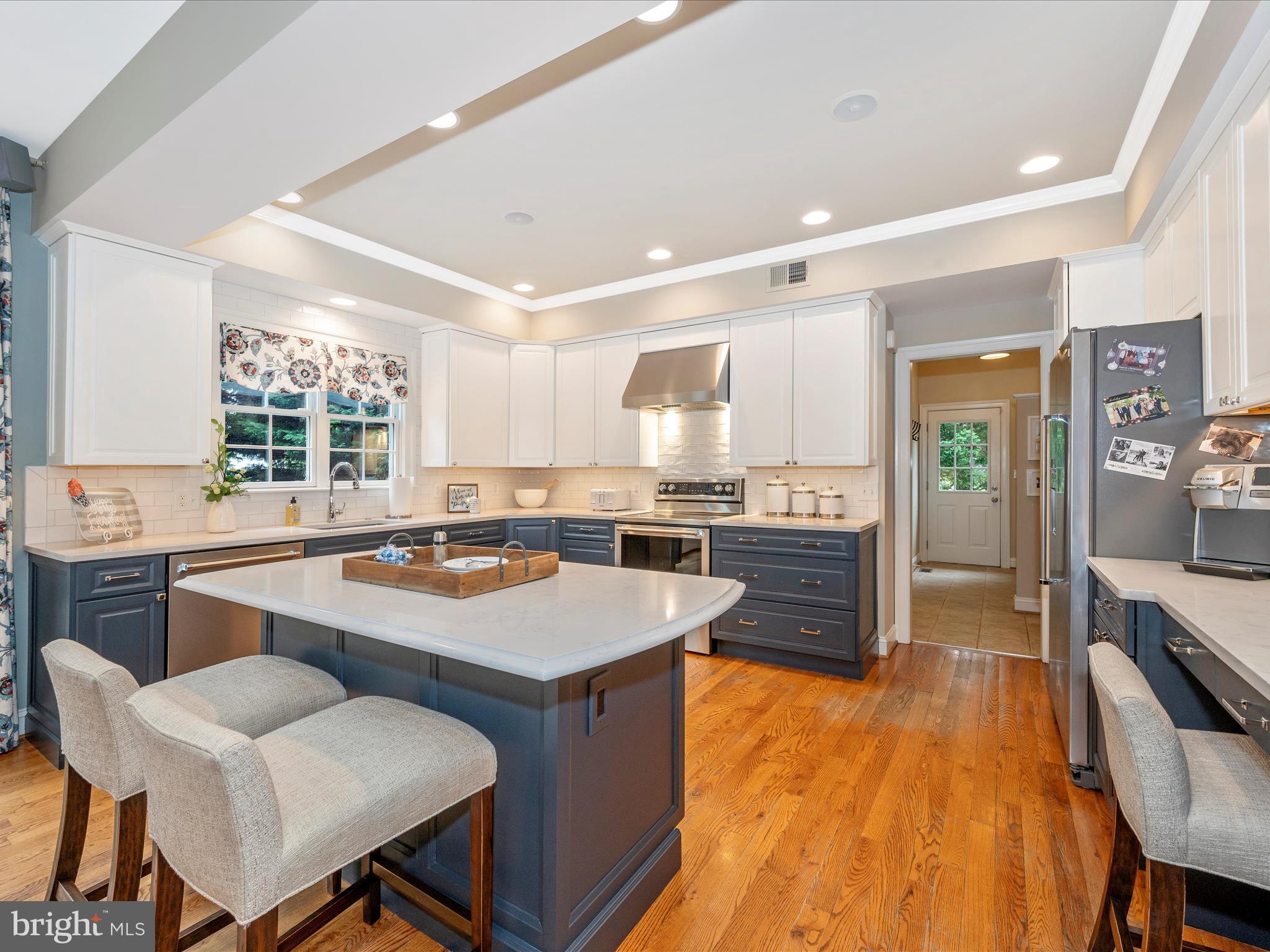 8007 Glendale Ct