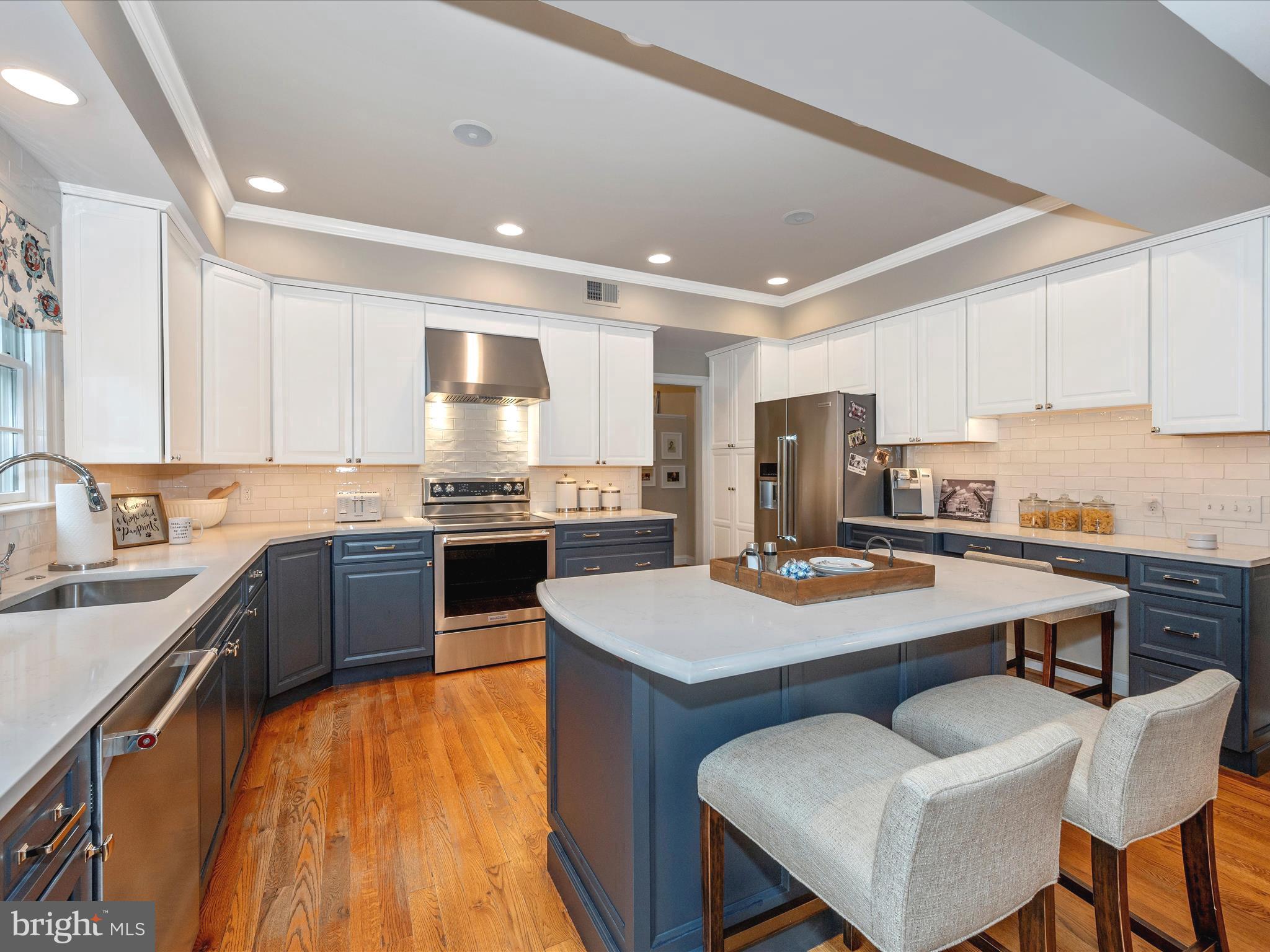 8007 Glendale Ct
