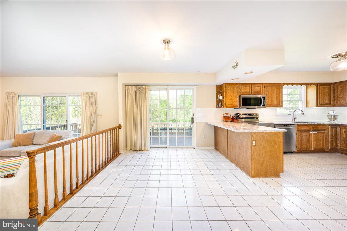 8514 Rosebud Ct