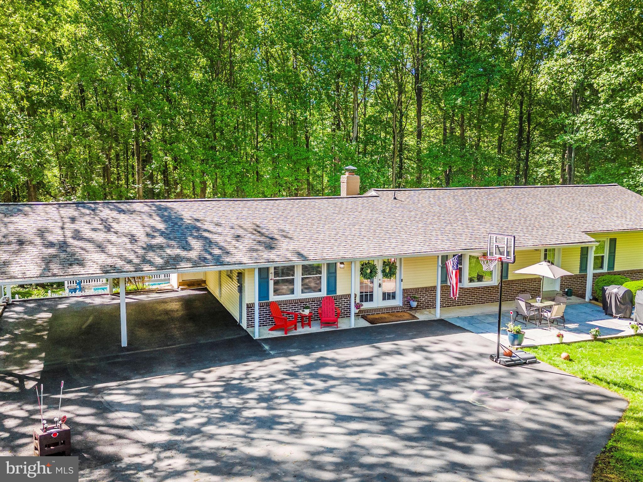3395 Canary Ct