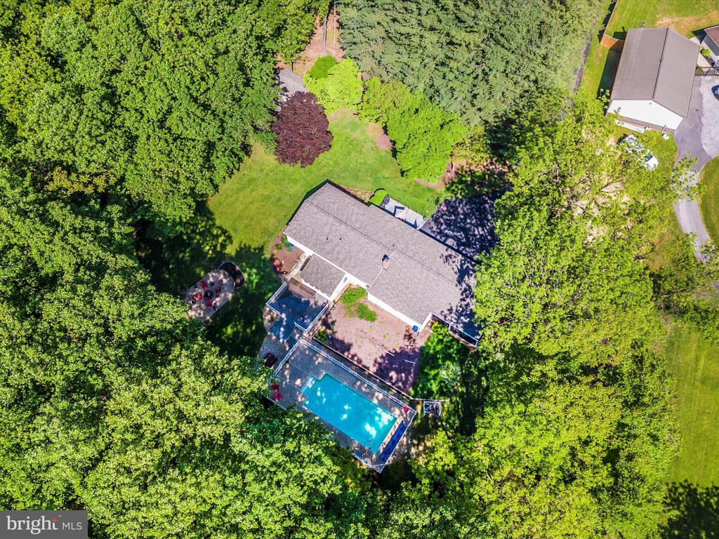 3395 Canary Ct