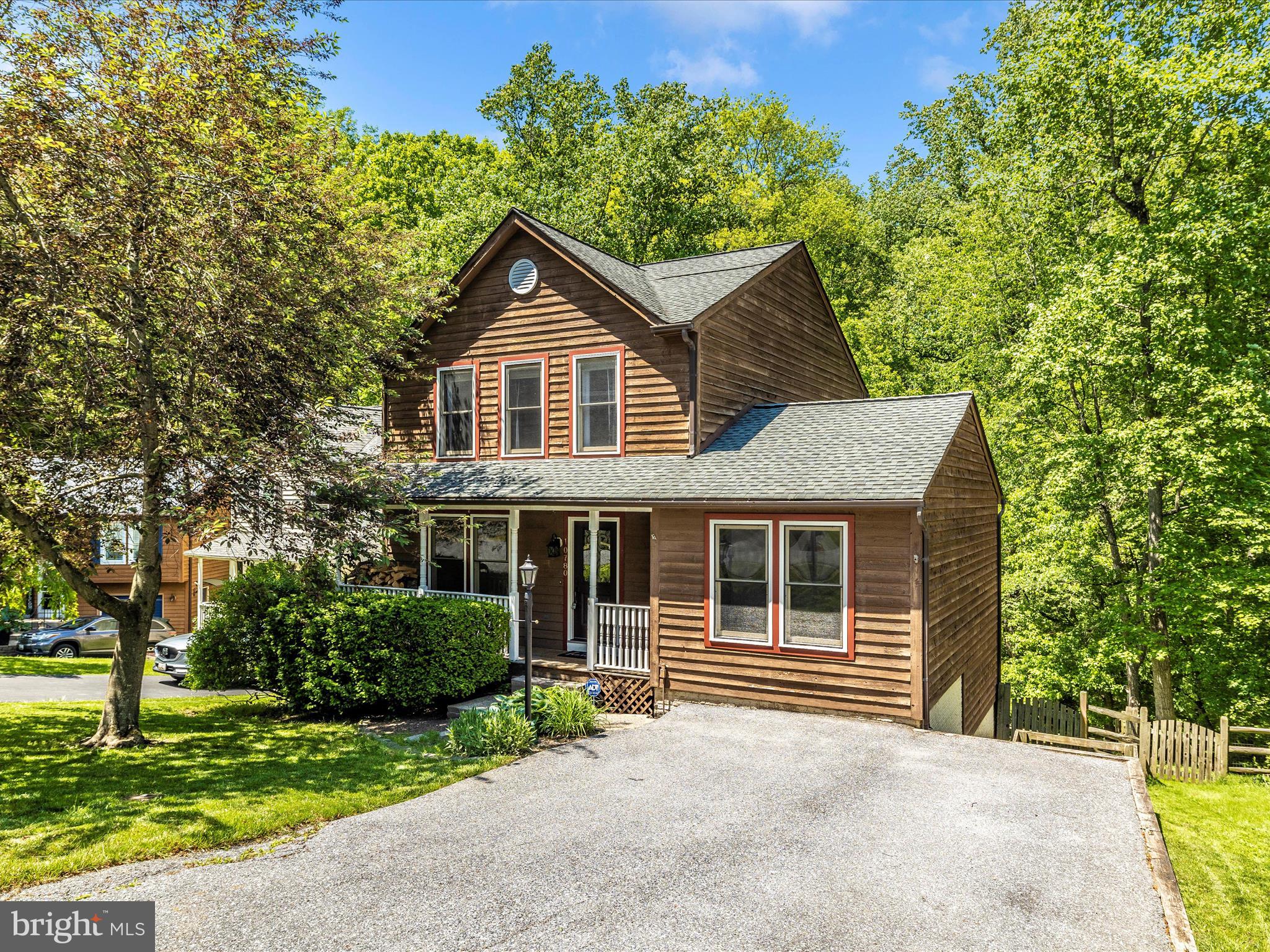 10780 Forest Edge Cir