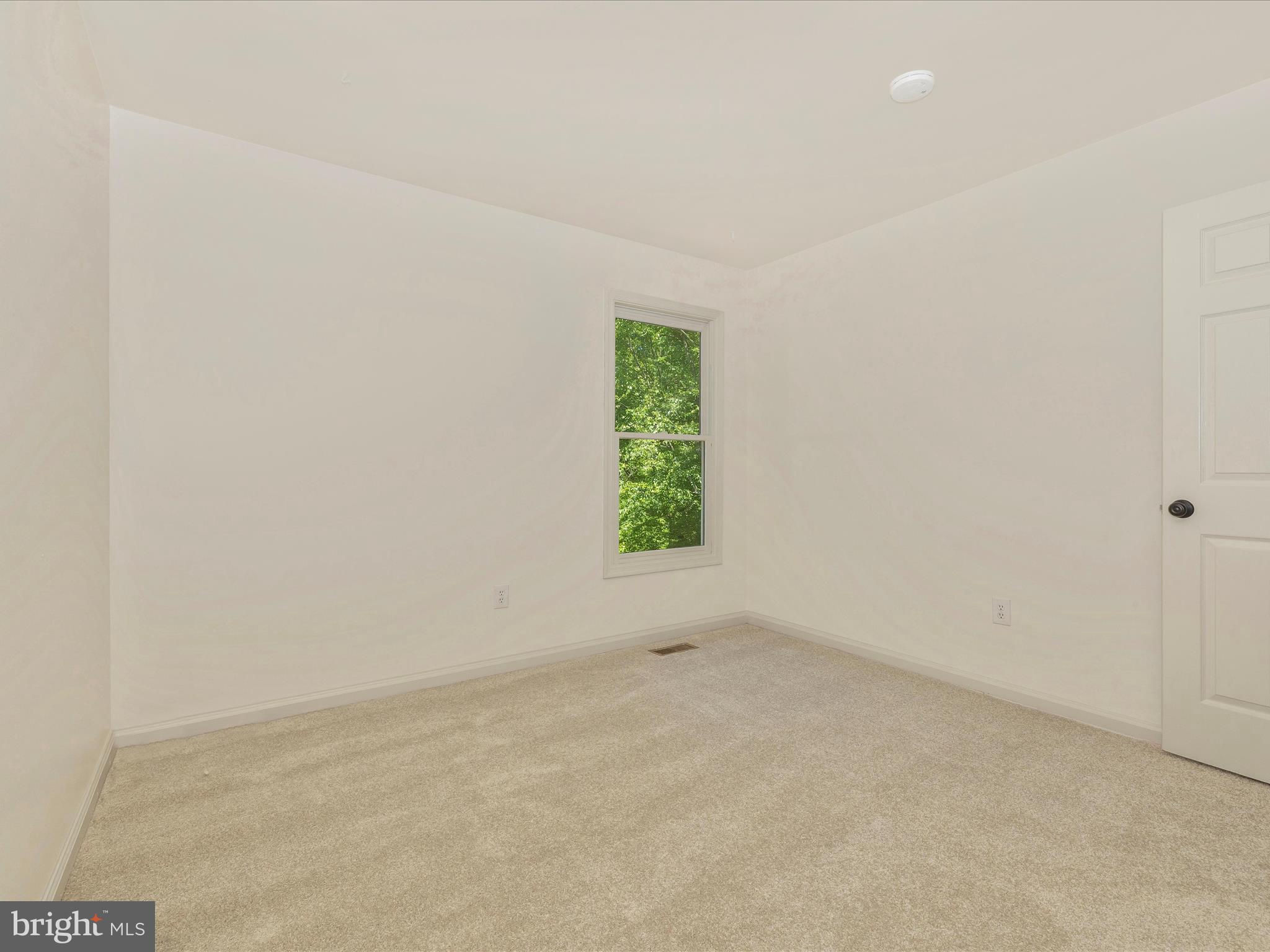 10780 Forest Edge Cir