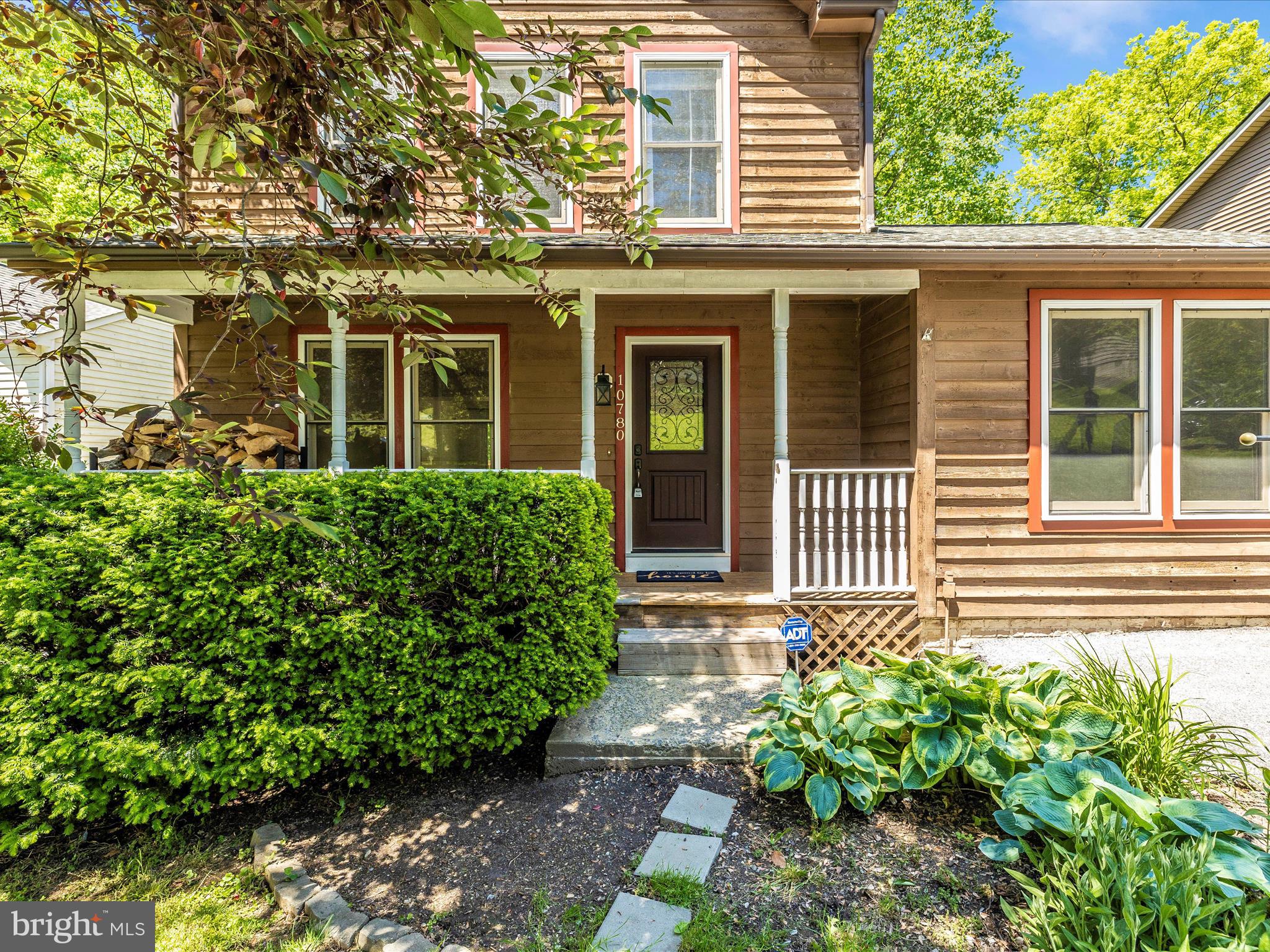10780 Forest Edge Cir