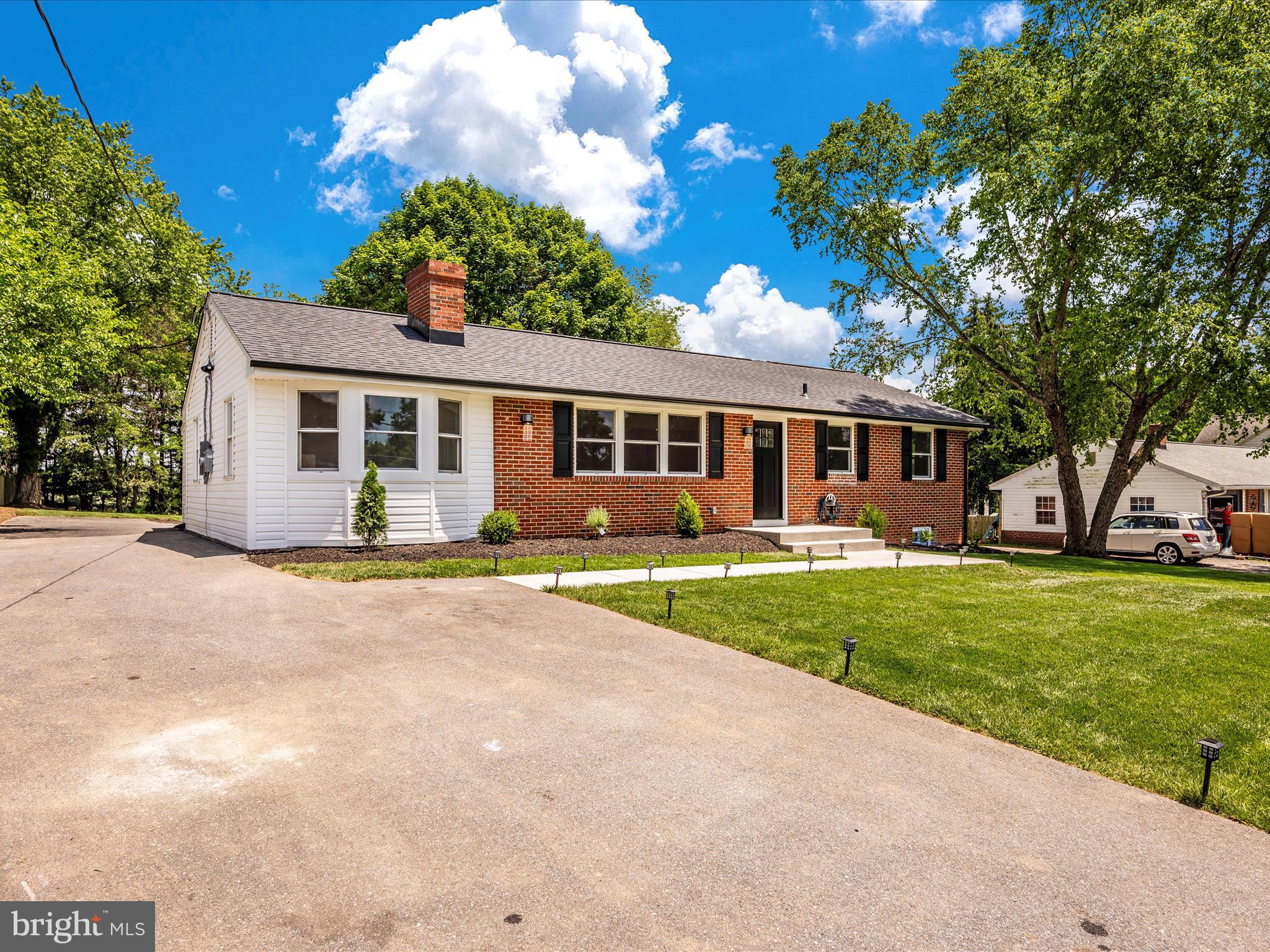 12426 Fingerboard Rd