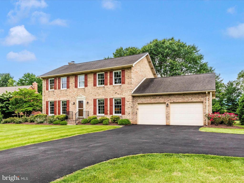 7904 W Brookridge Dr