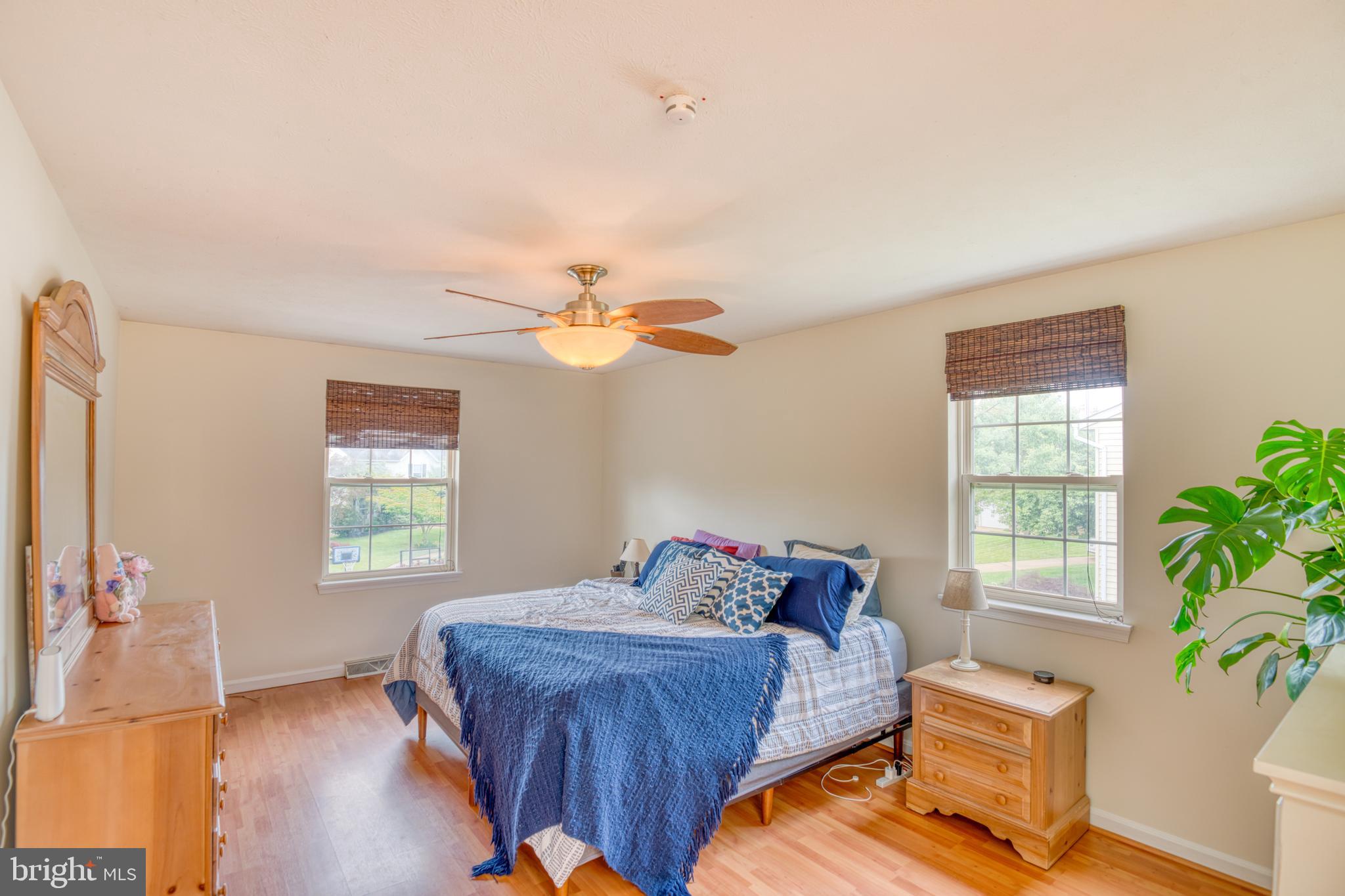5616 Worchester Ct