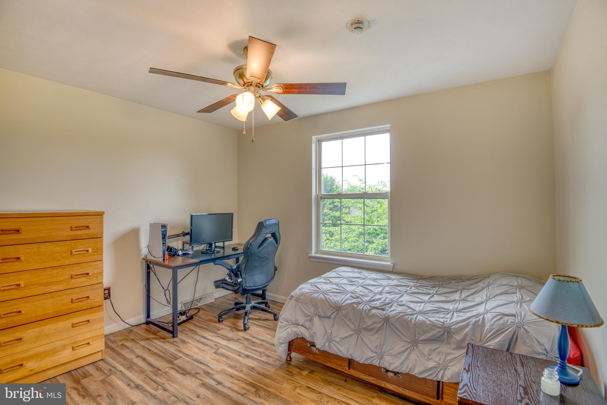 5616 Worchester Ct