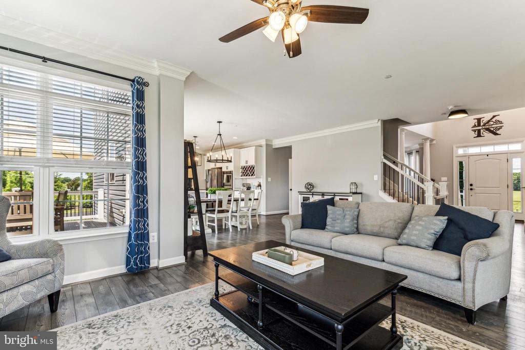 7277 Hattery Farm Ct