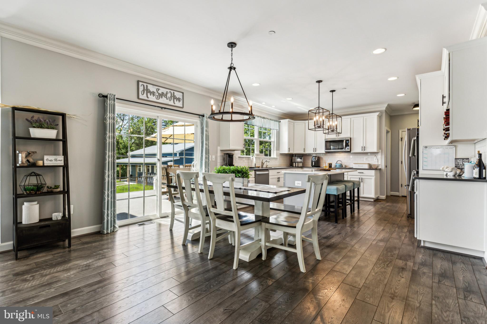 7277 Hattery Farm Ct