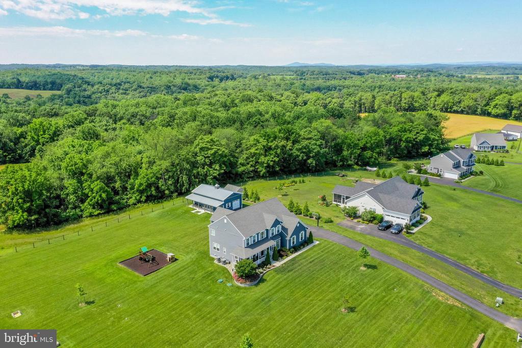 7277 Hattery Farm Ct