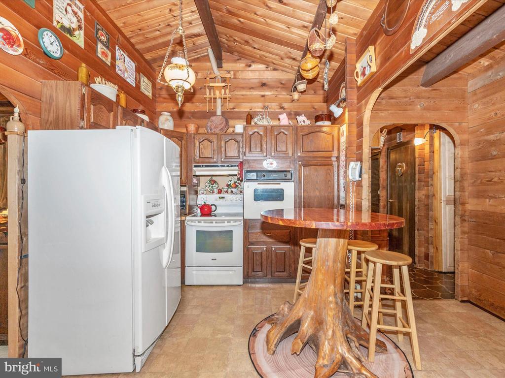 12644 Jesse Smith Rd