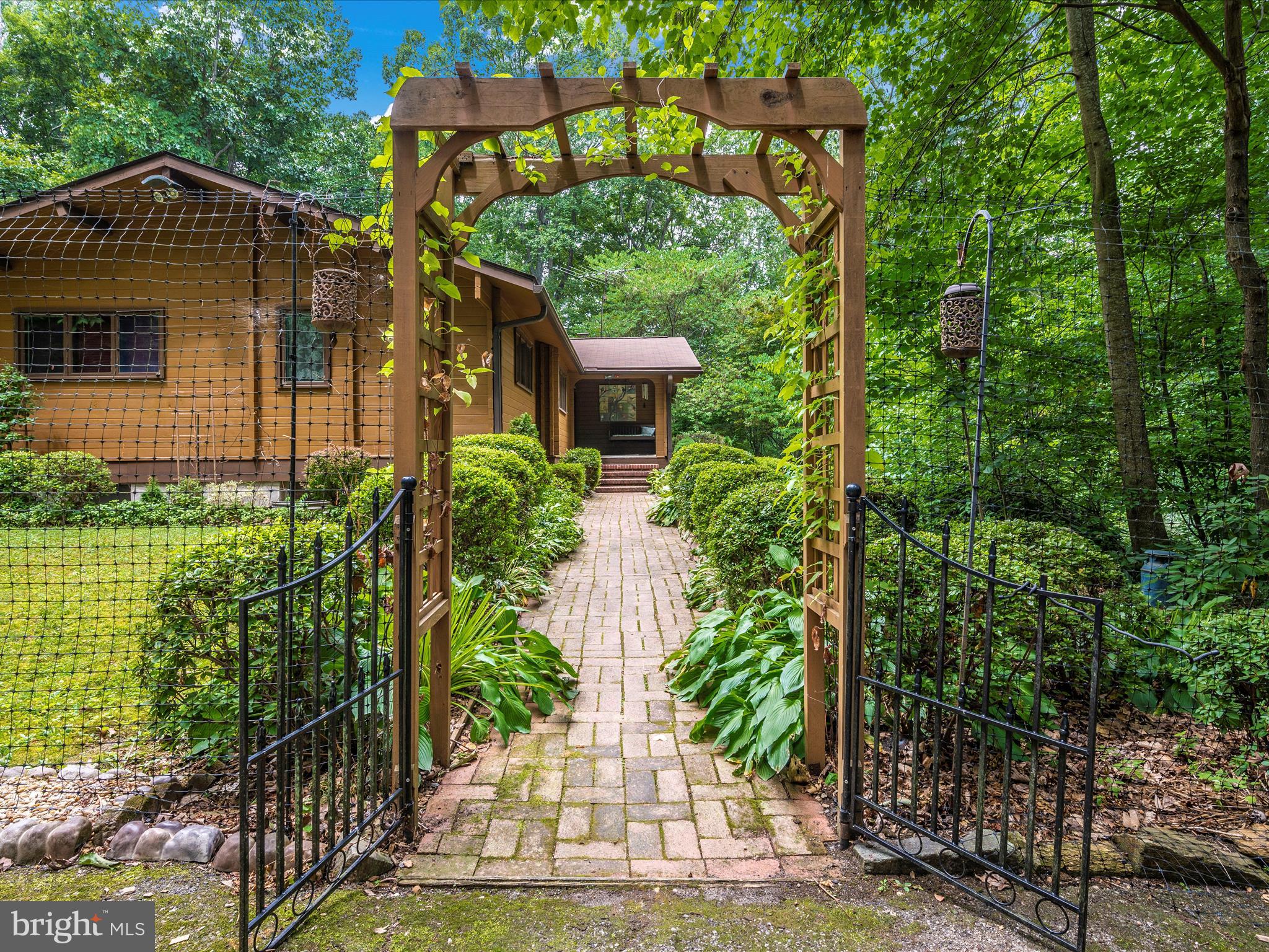 12644 Jesse Smith Rd