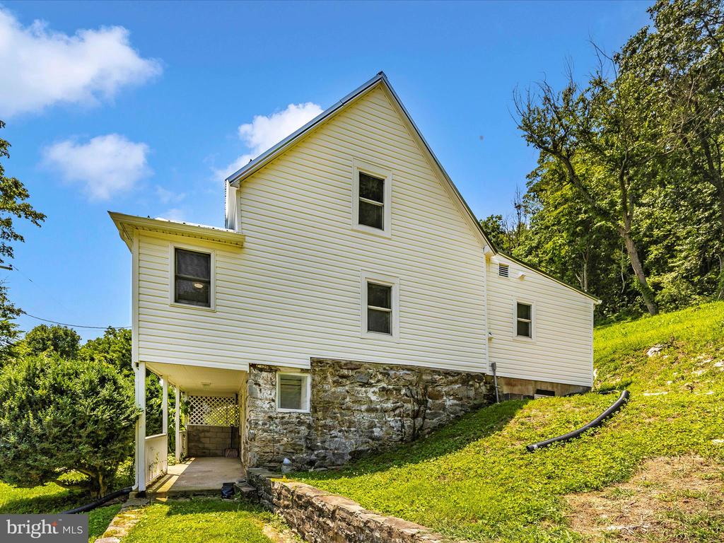 6824 MOUNTAIN CHURCH RD