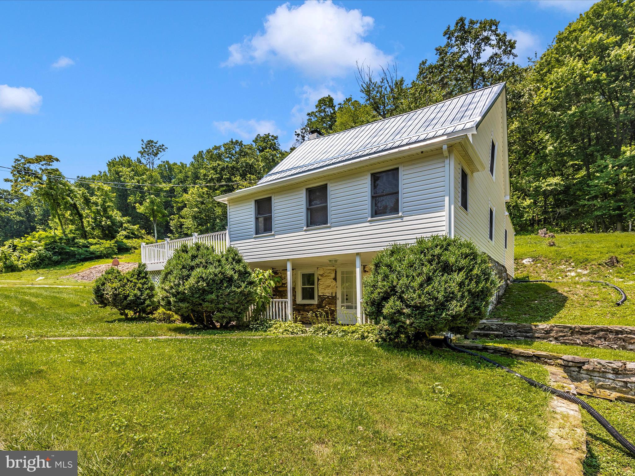 6824 MOUNTAIN CHURCH RD
